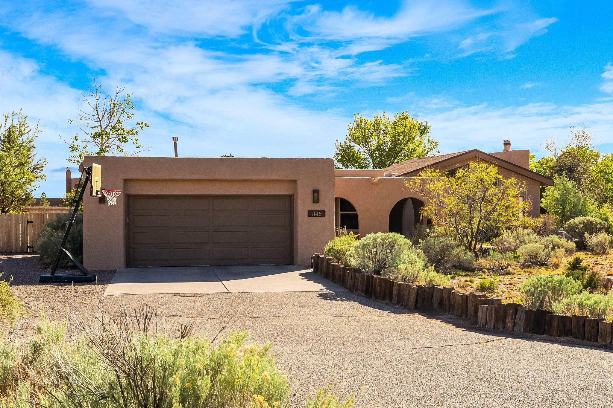 1148 Marigold Drive NE