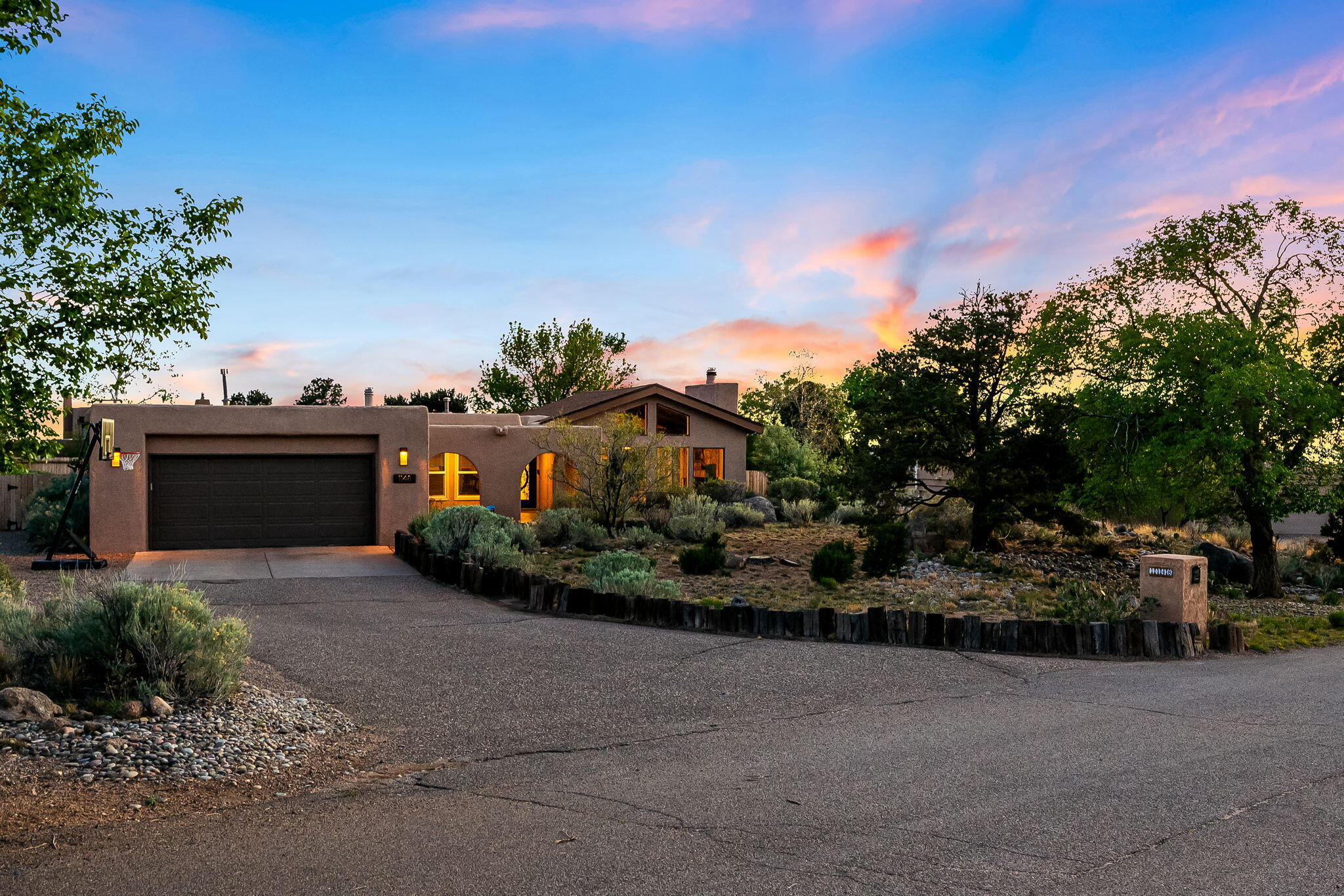 1148 Marigold Drive NE