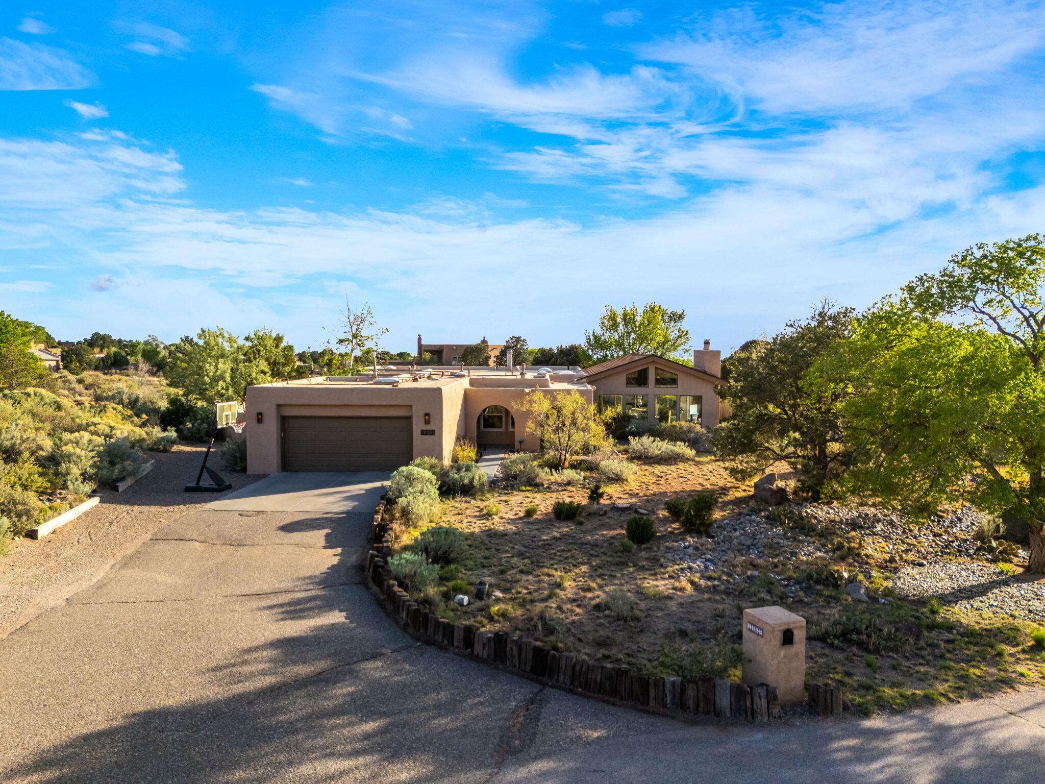 1148 Marigold Drive NE