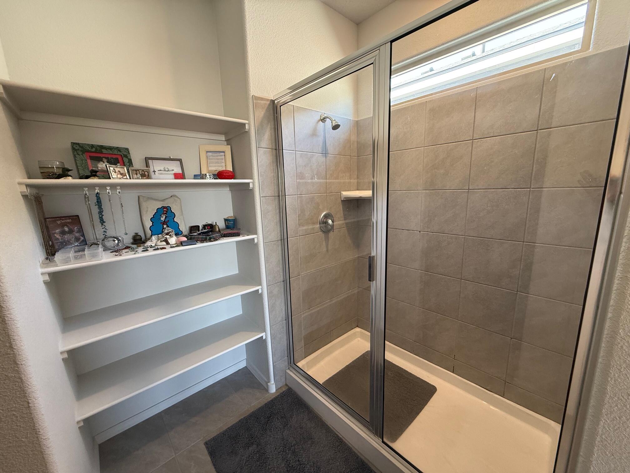 10543 Valedon Lane SW