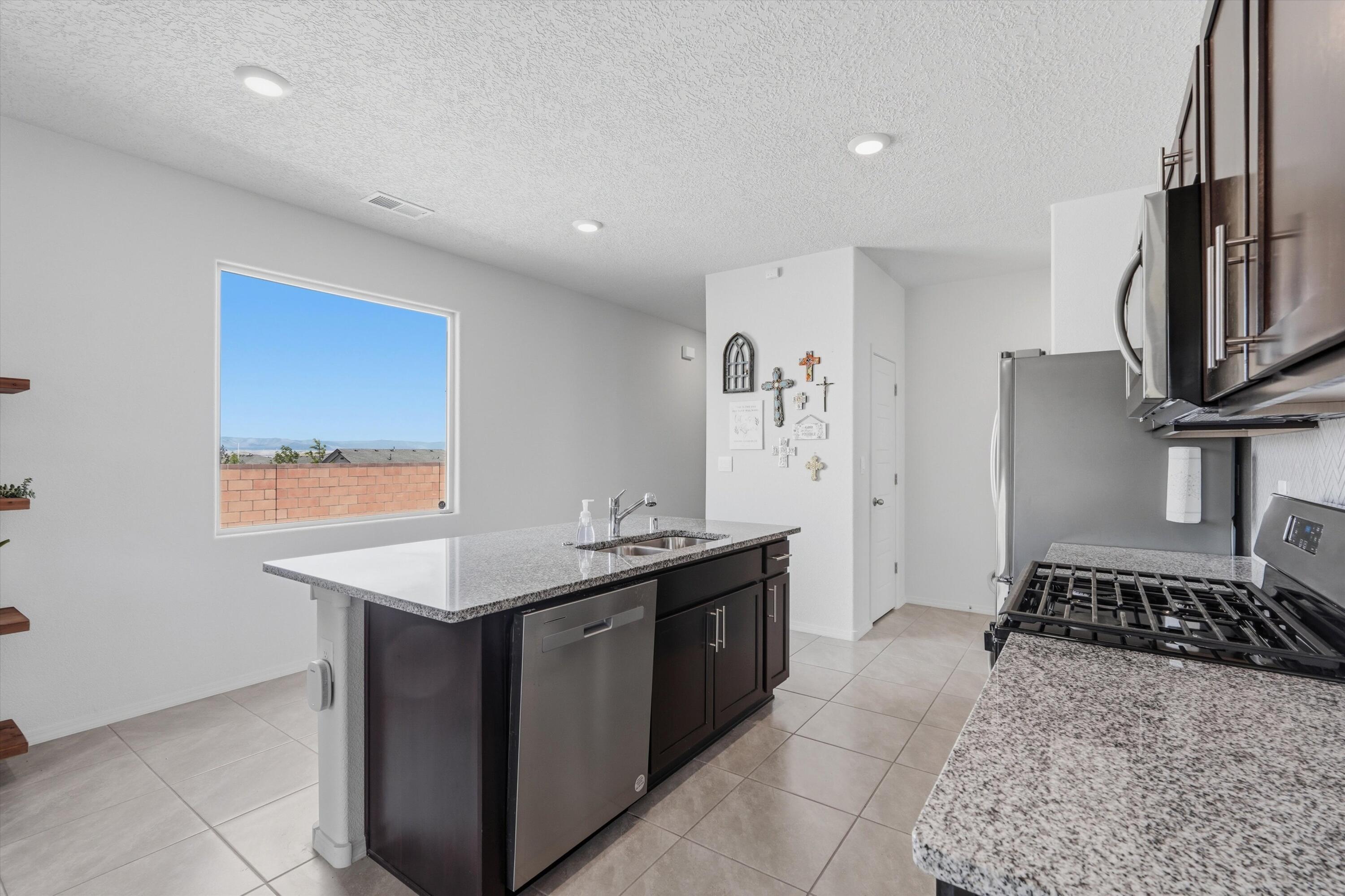 10543 Valedon Lane SW
