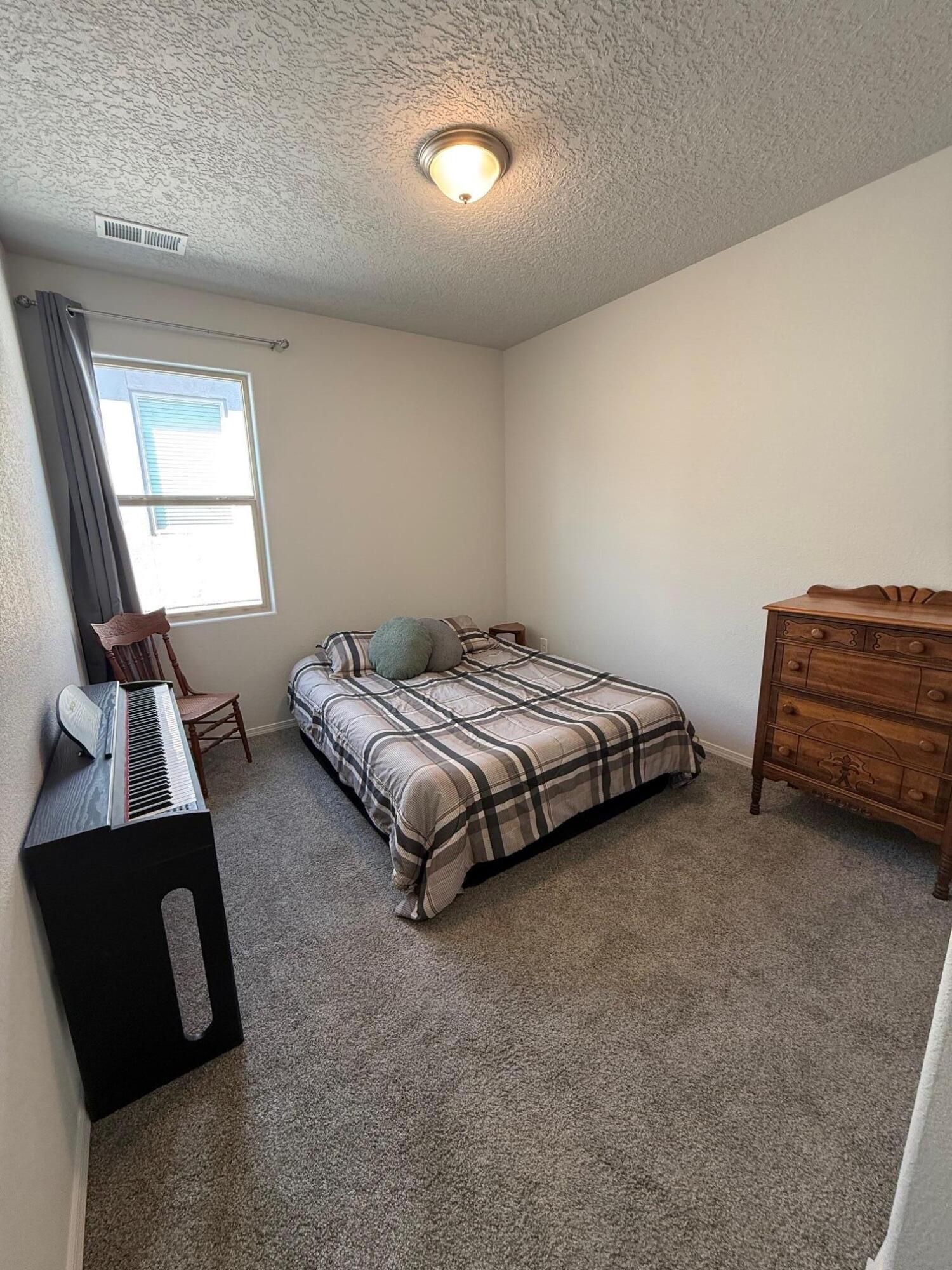 10543 Valedon Lane SW