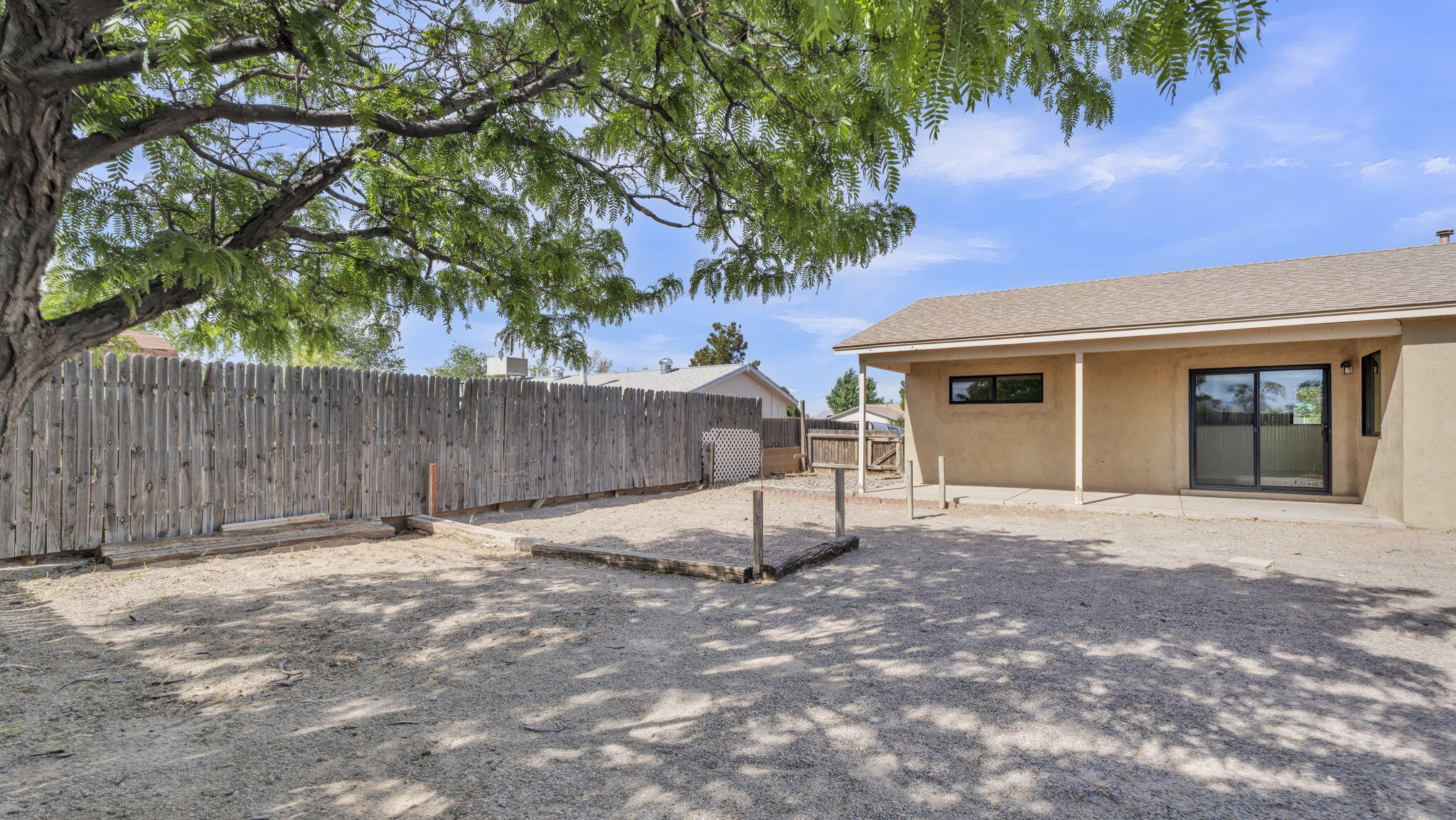 672 Sunflower Drive SW