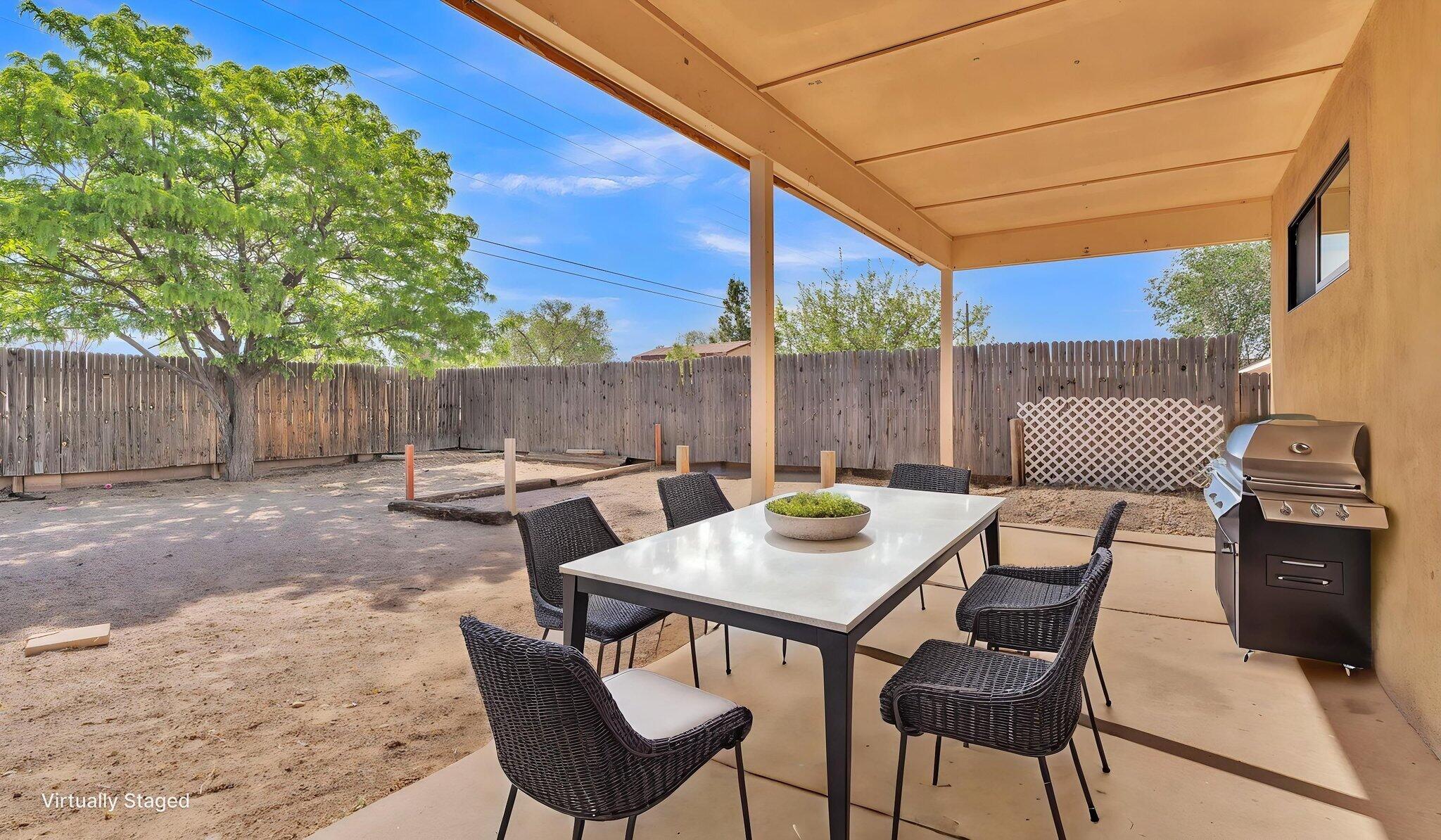 672 Sunflower Drive SW
