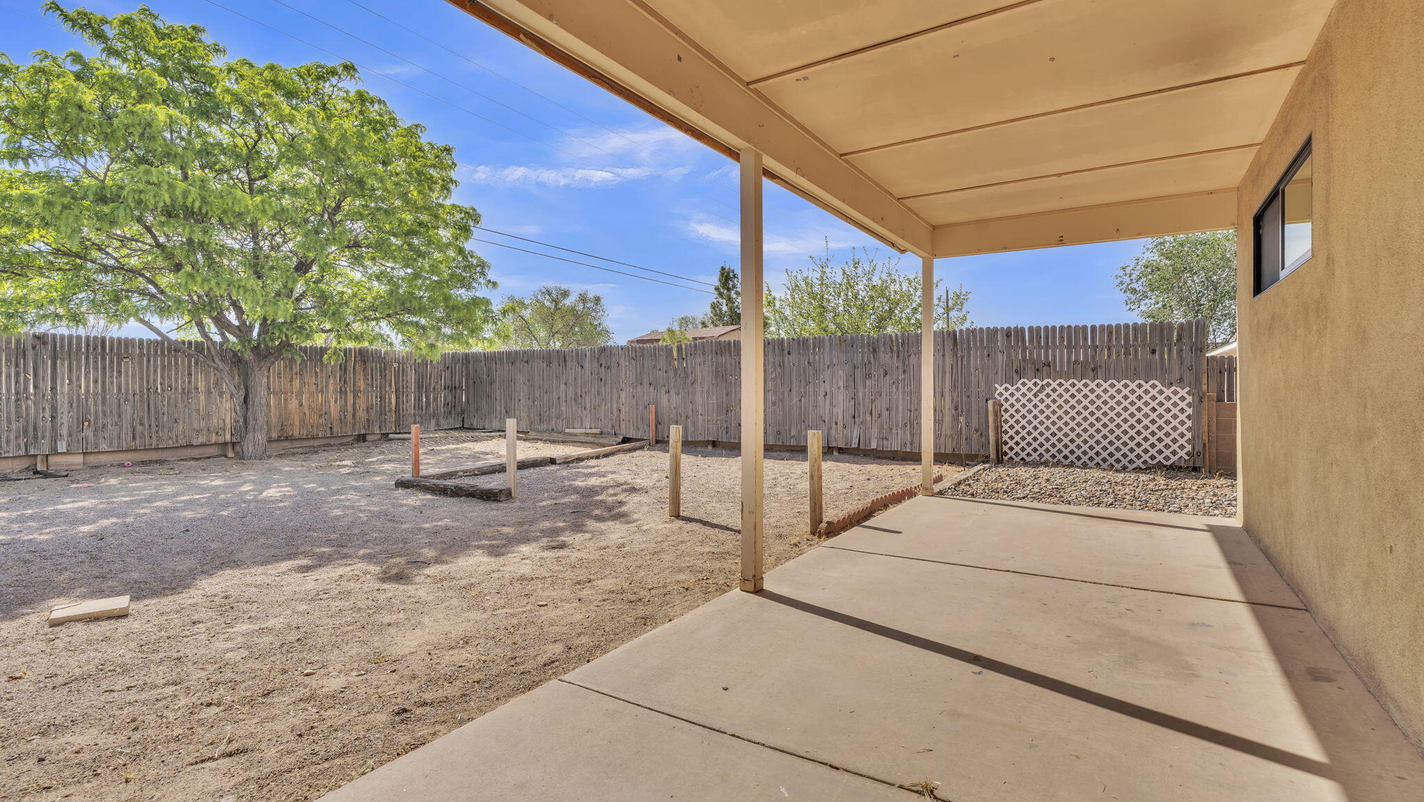 672 Sunflower Drive SW