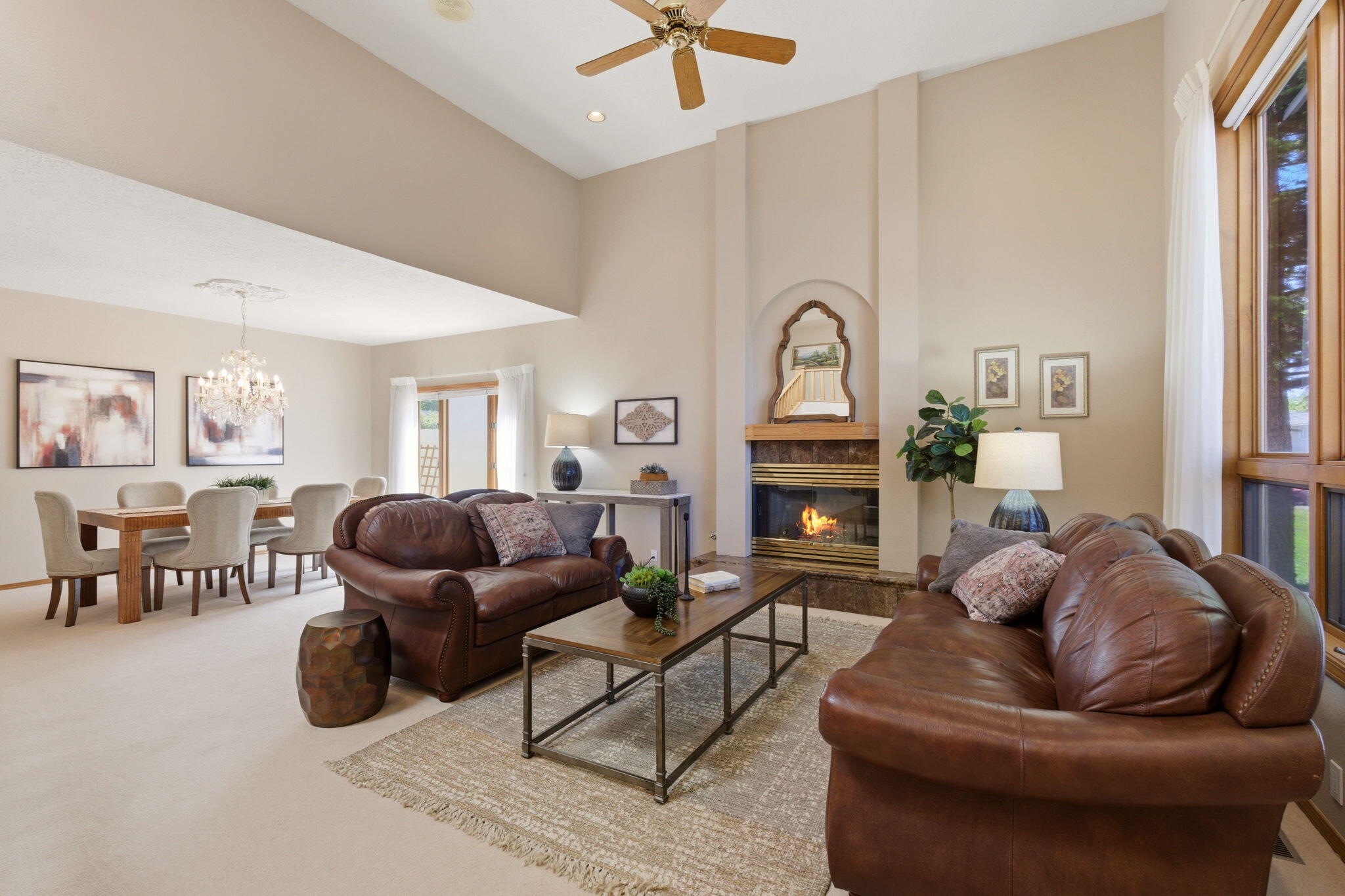 11109 Country Club NE