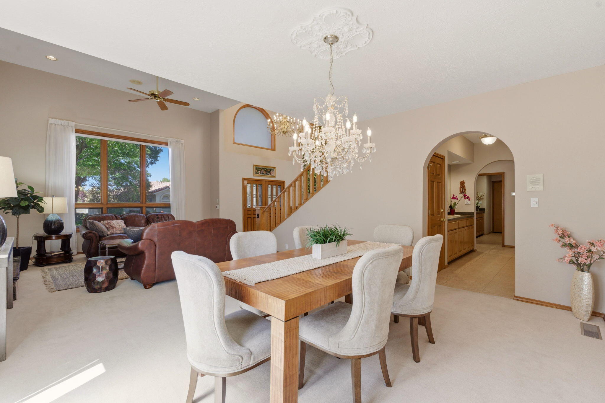 11109 Country Club NE