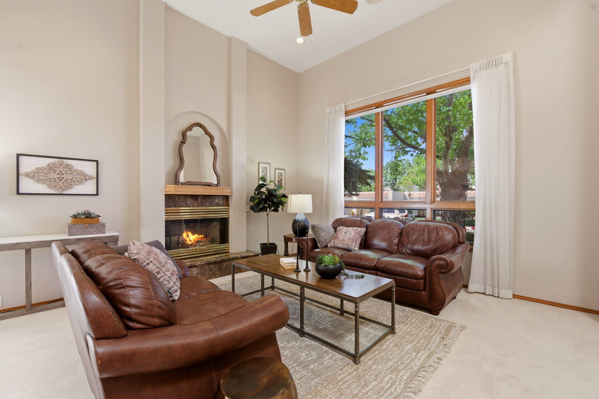 11109 Country Club NE