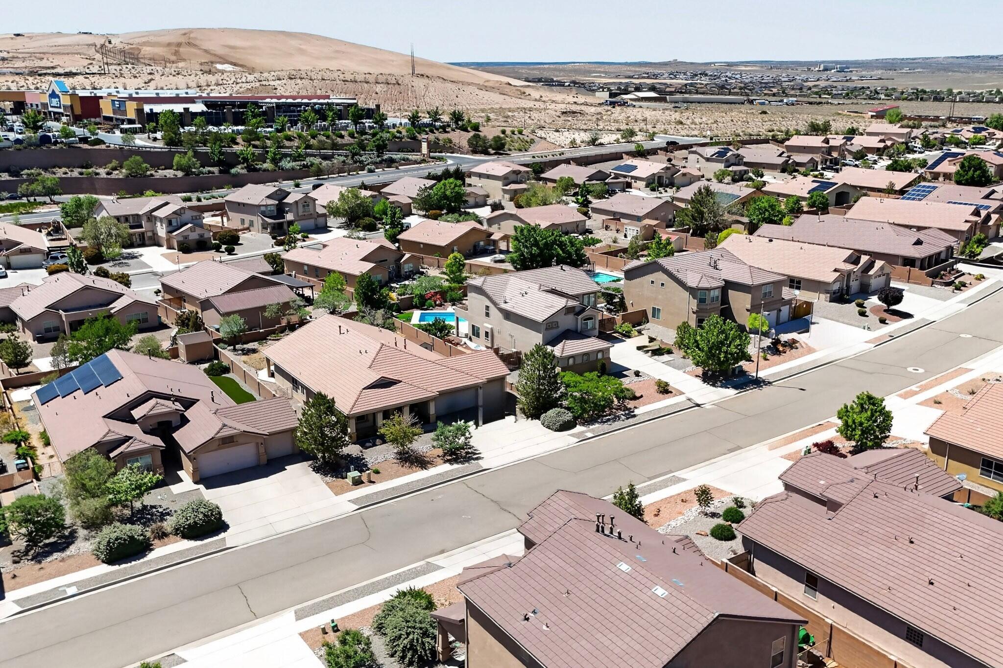 1017 Threadgrass Road NE