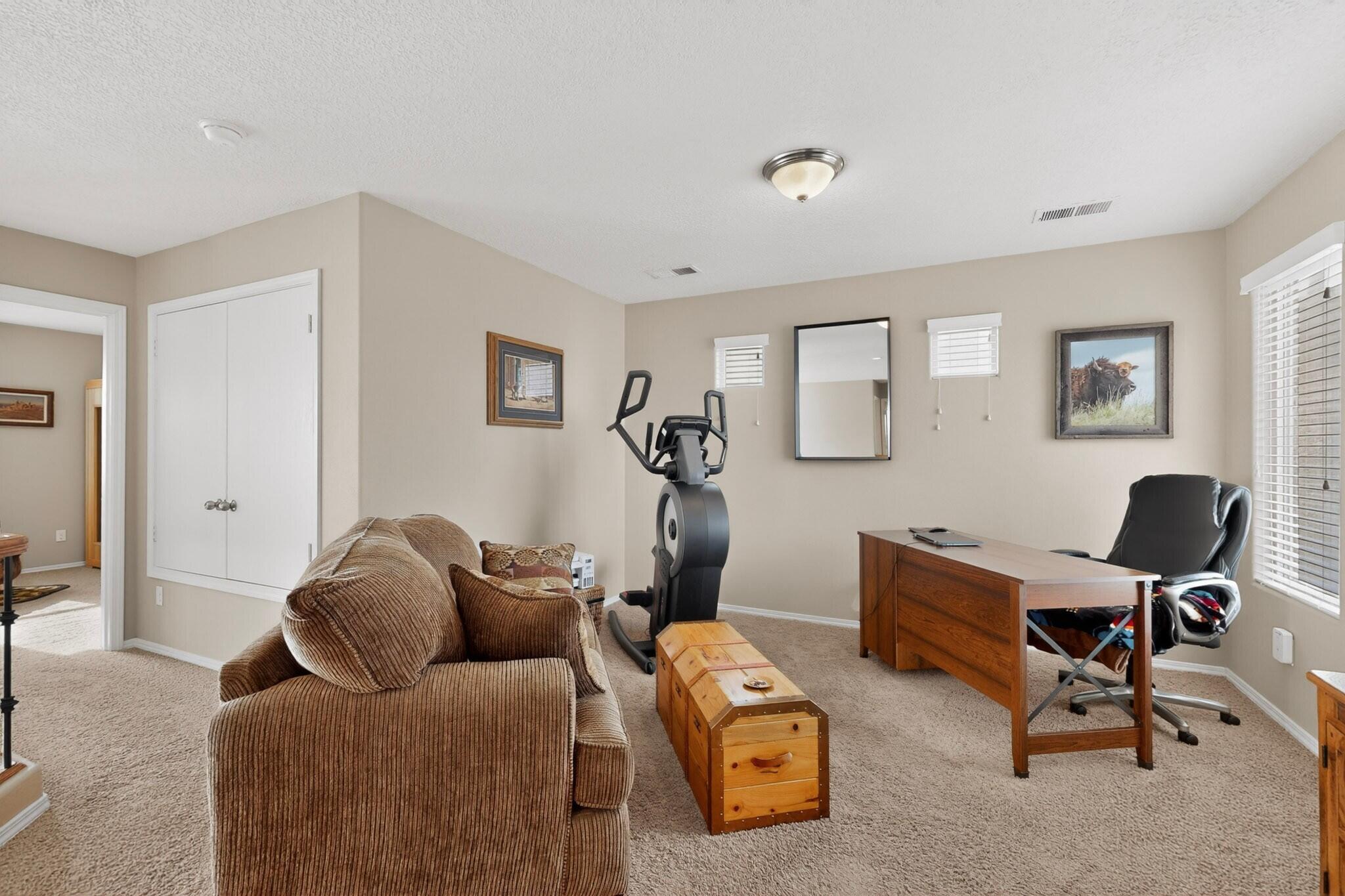 1017 Threadgrass Road NE