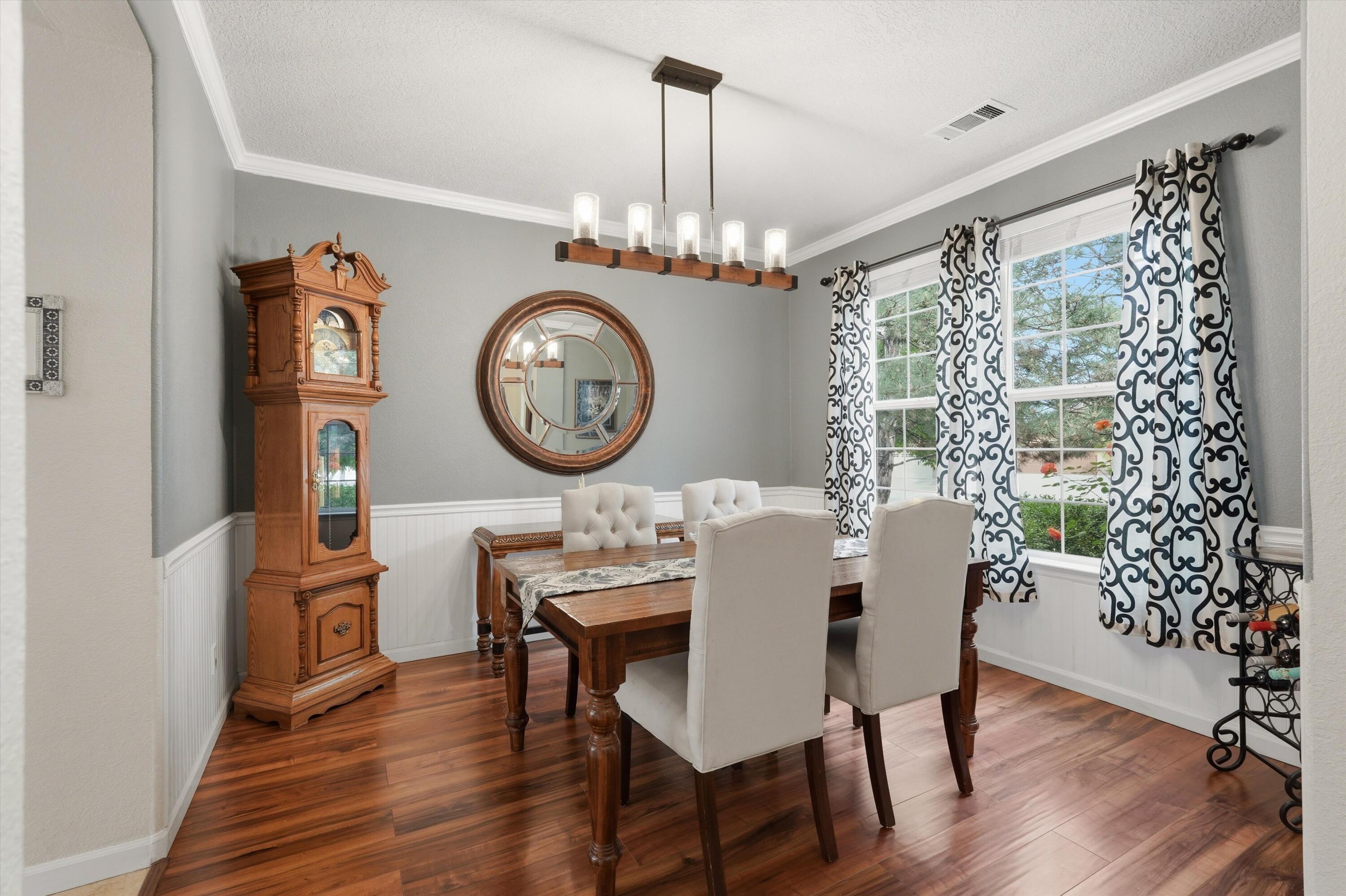 10205 Avenida Vista Sol NW