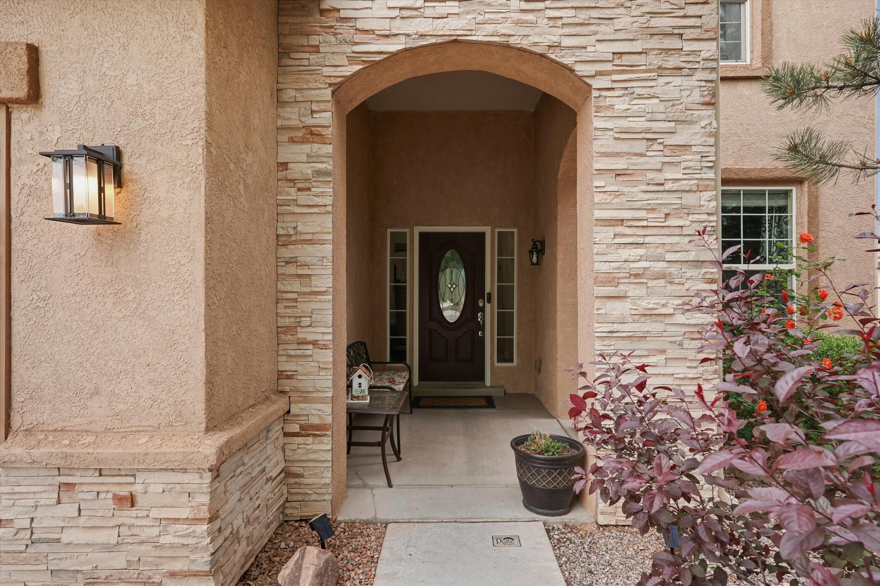 10205 Avenida Vista Sol NW