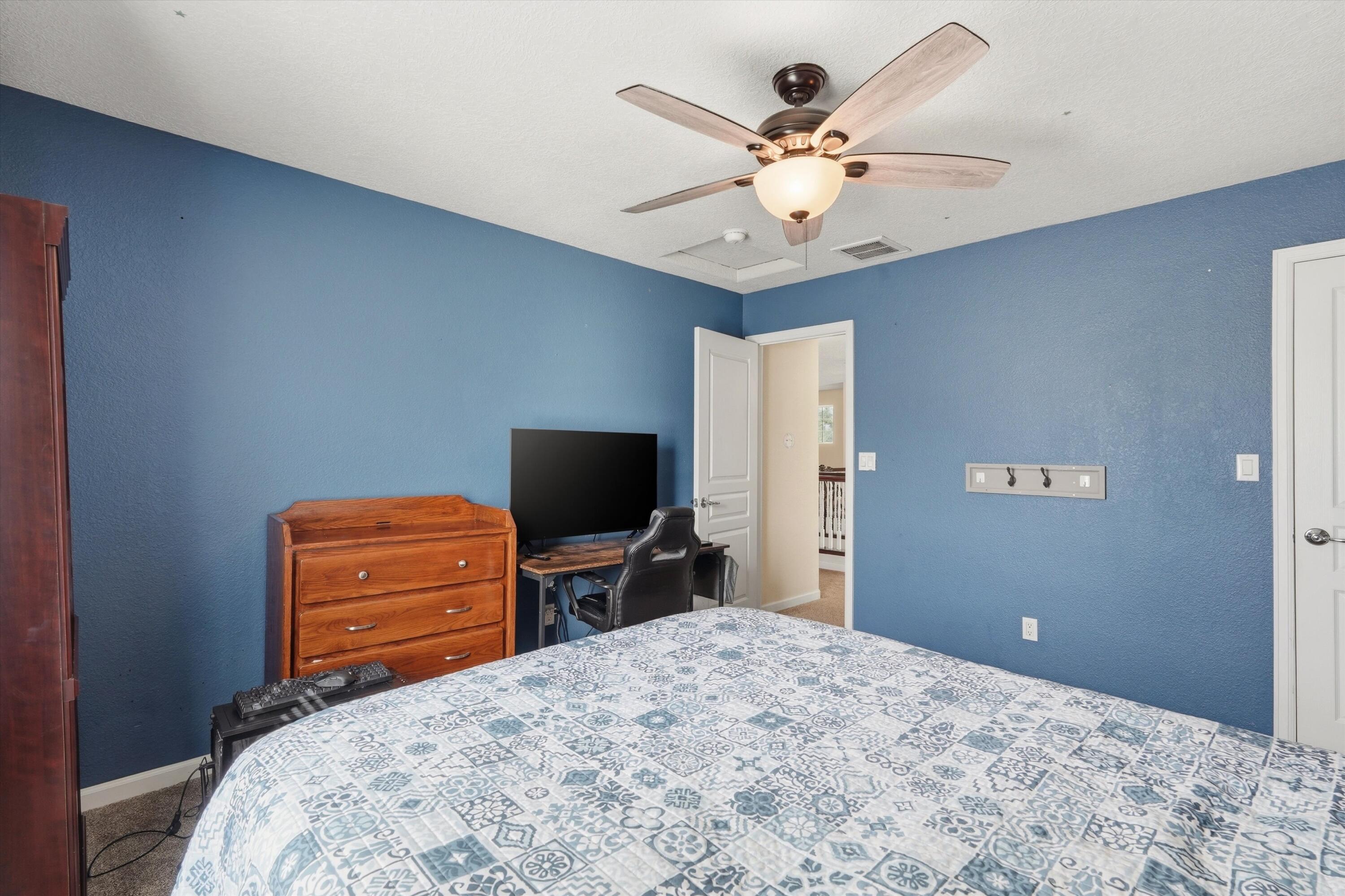 10205 Avenida Vista Sol NW