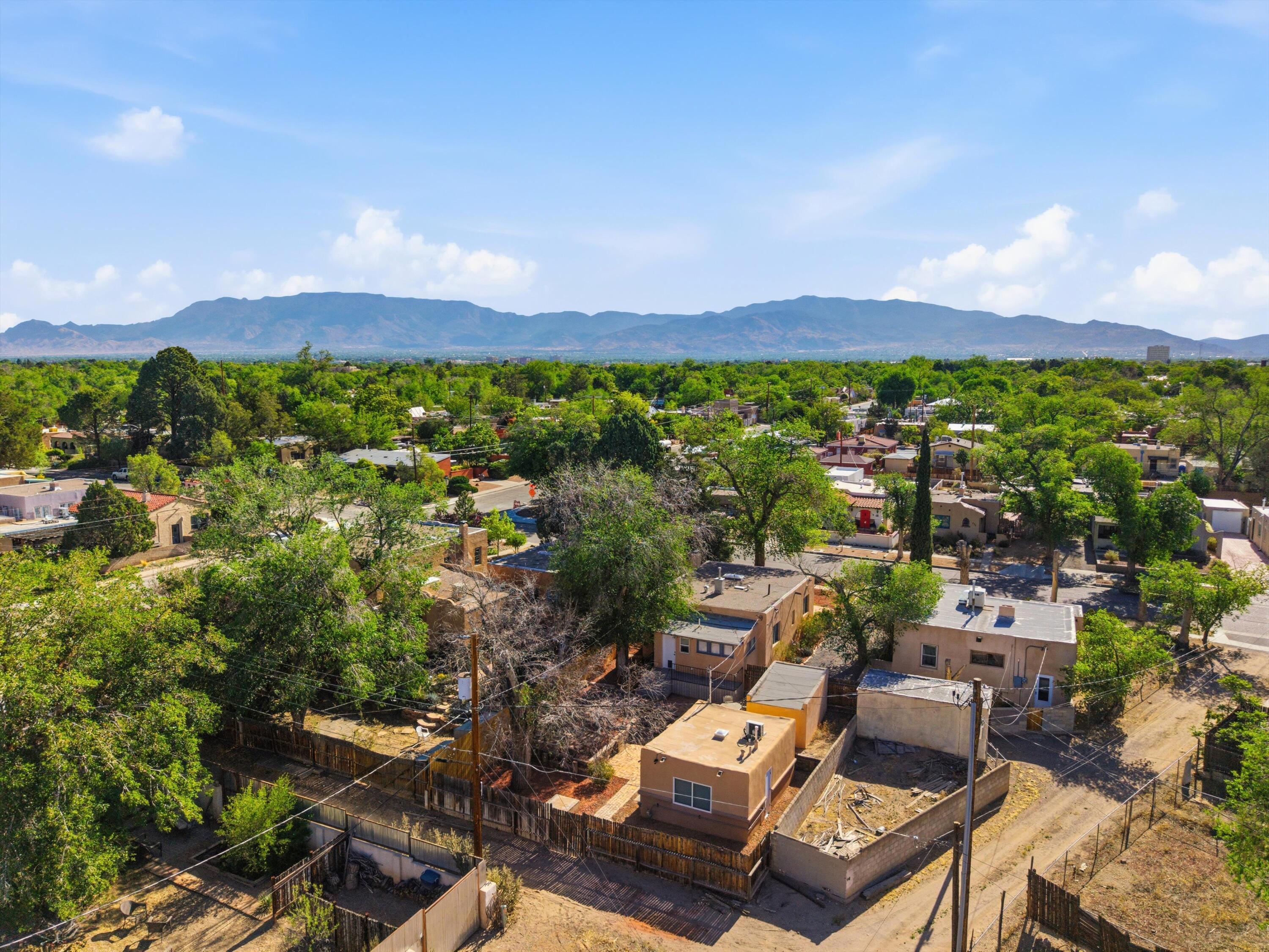 217 Amherst Drive NE