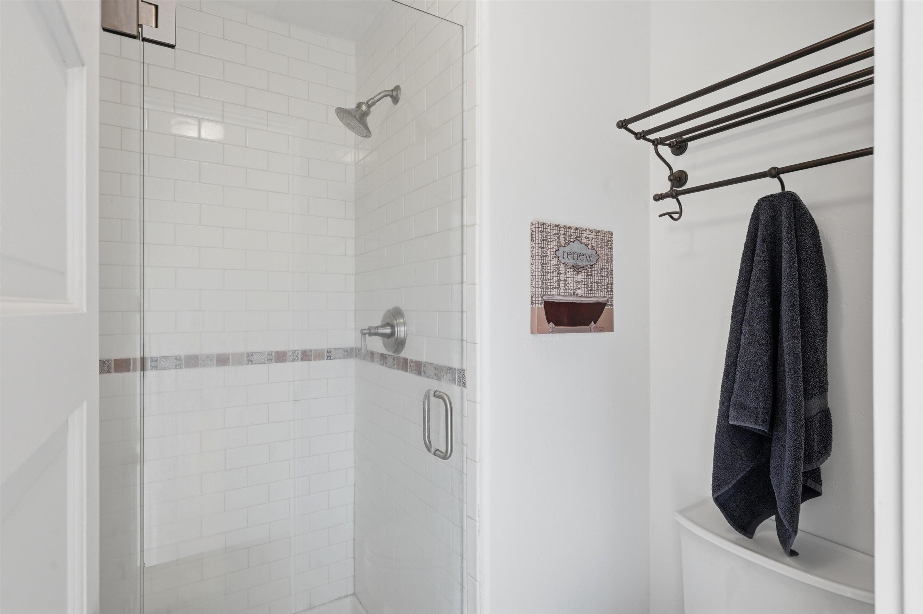 217 Amherst Drive NE