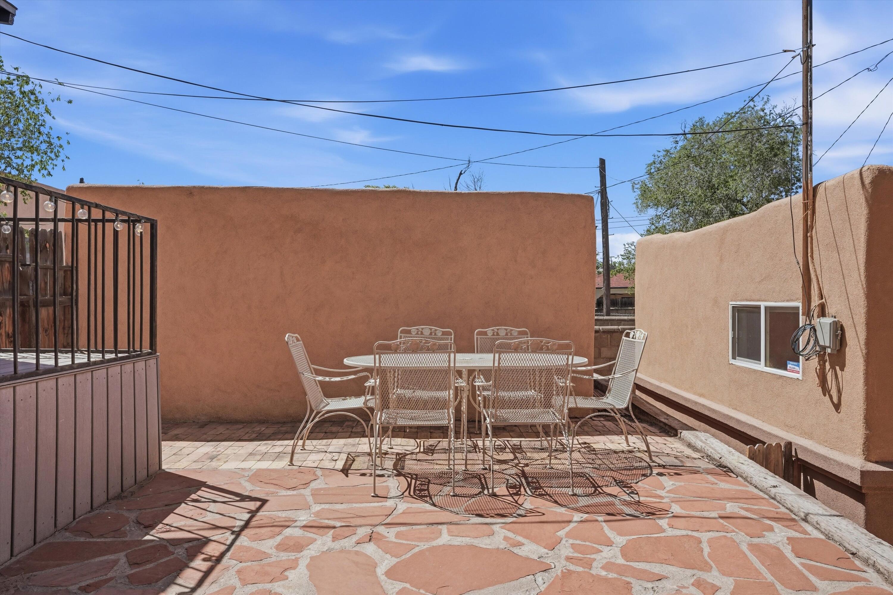 217 Amherst Drive NE