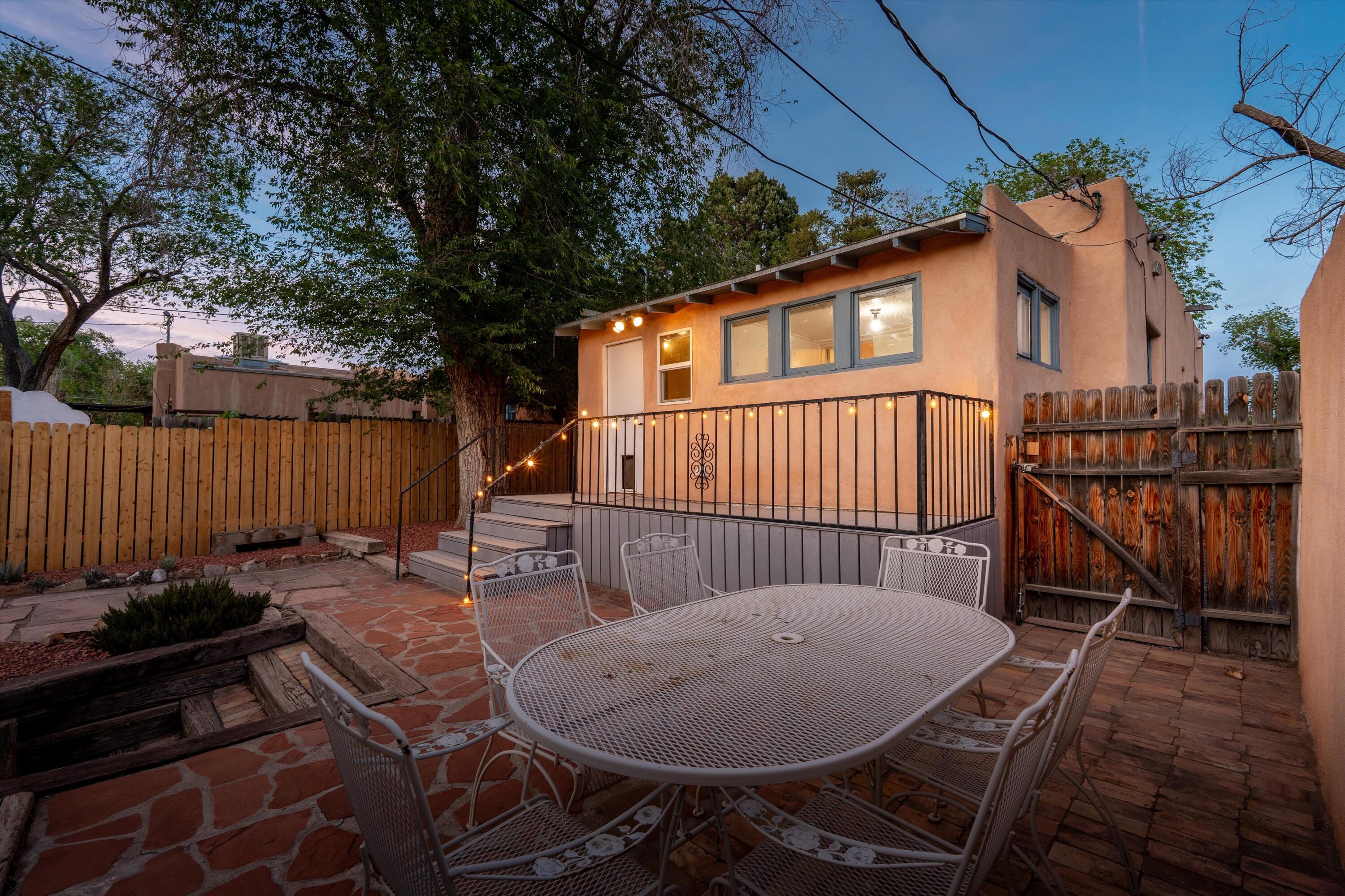 217 Amherst Drive NE