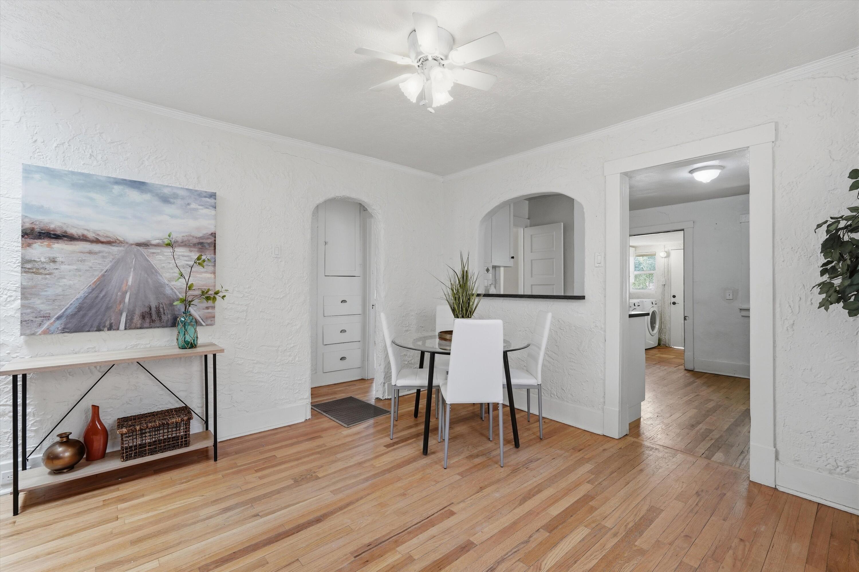 217 Amherst Drive NE