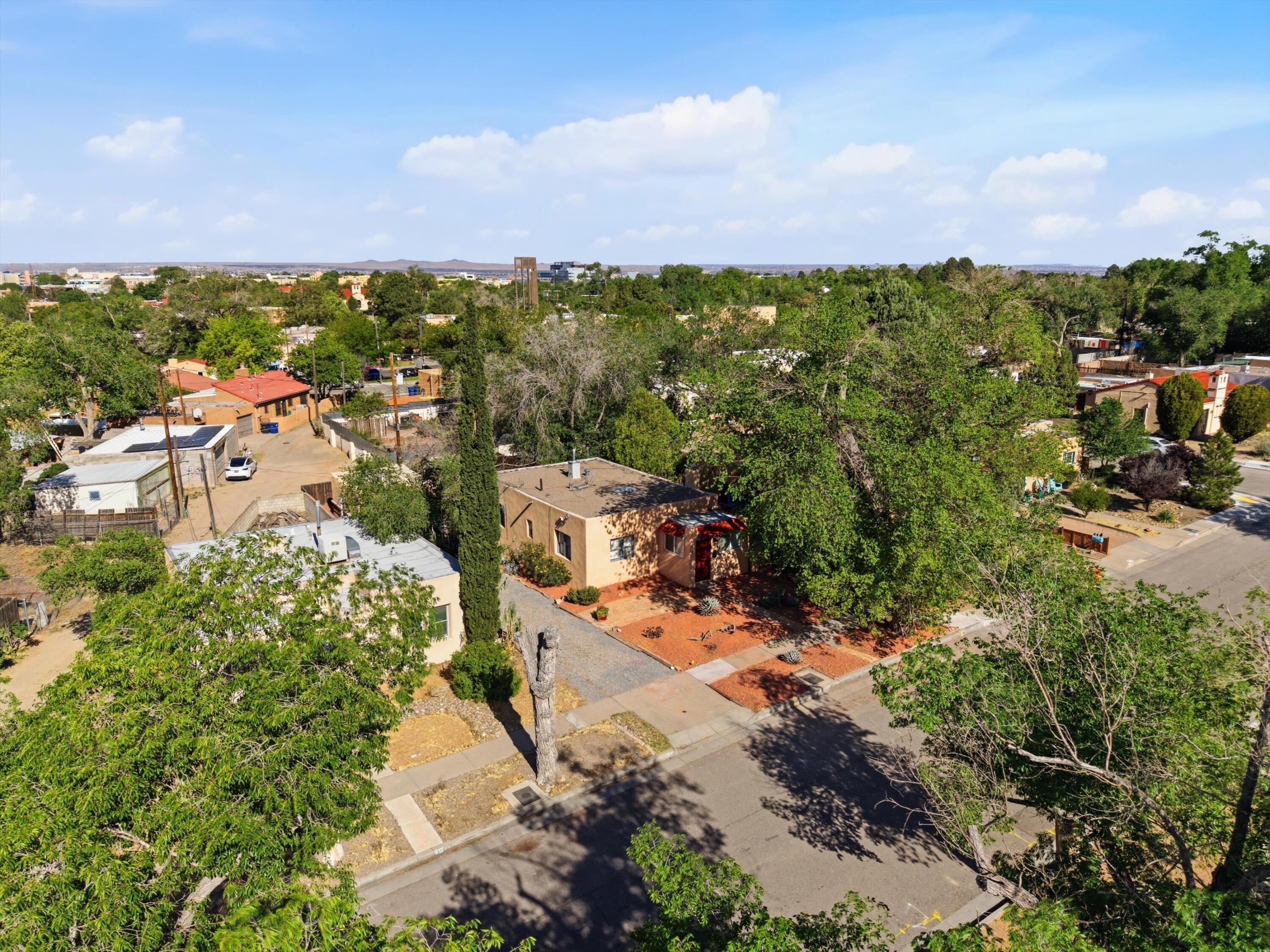 217 Amherst Drive NE