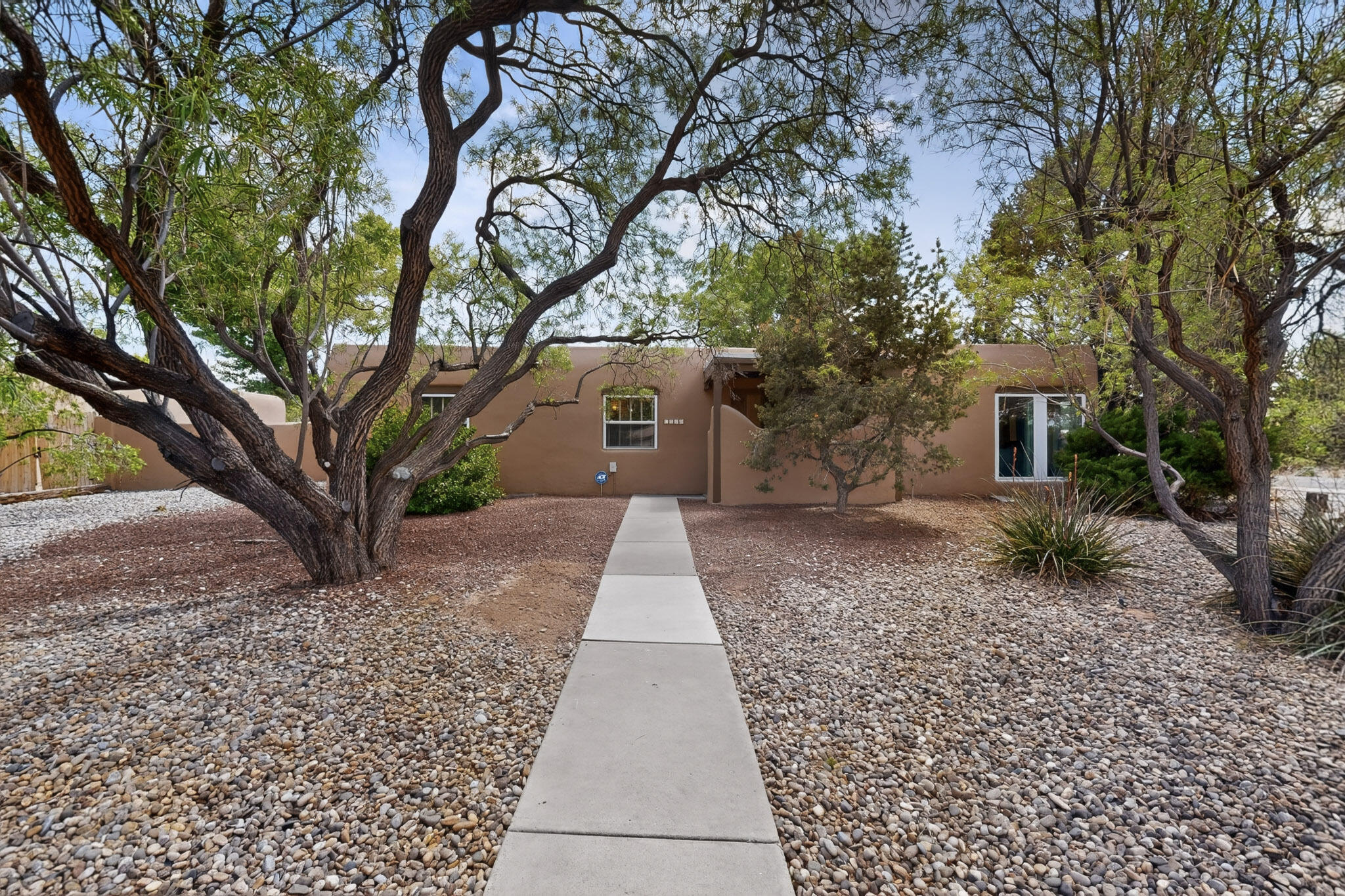 1328 Camino Amparo NW