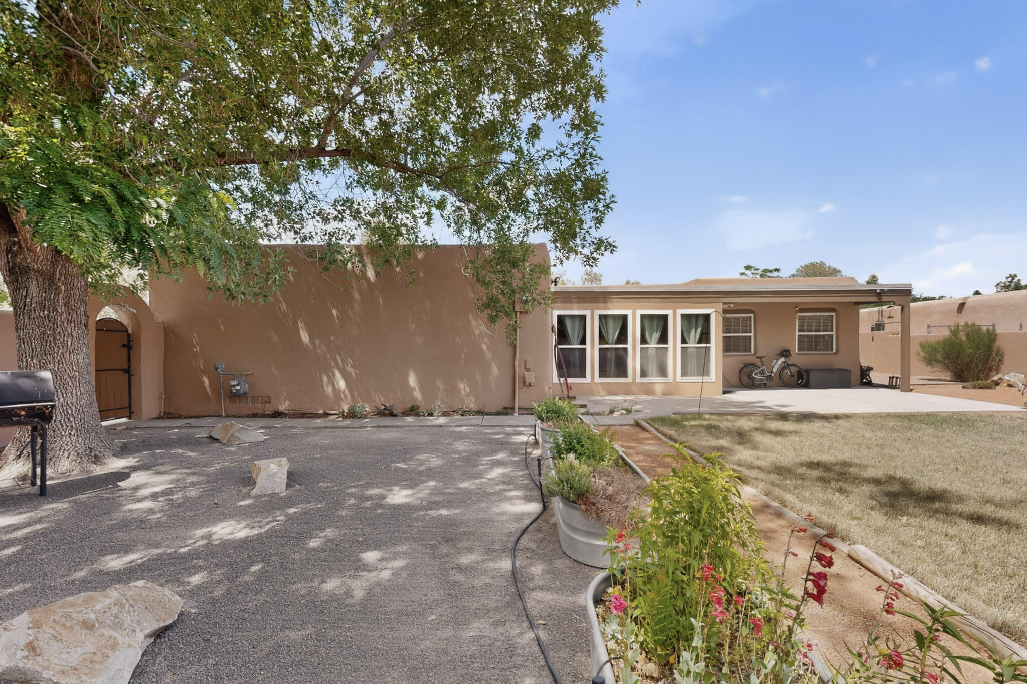 1328 Camino Amparo NW