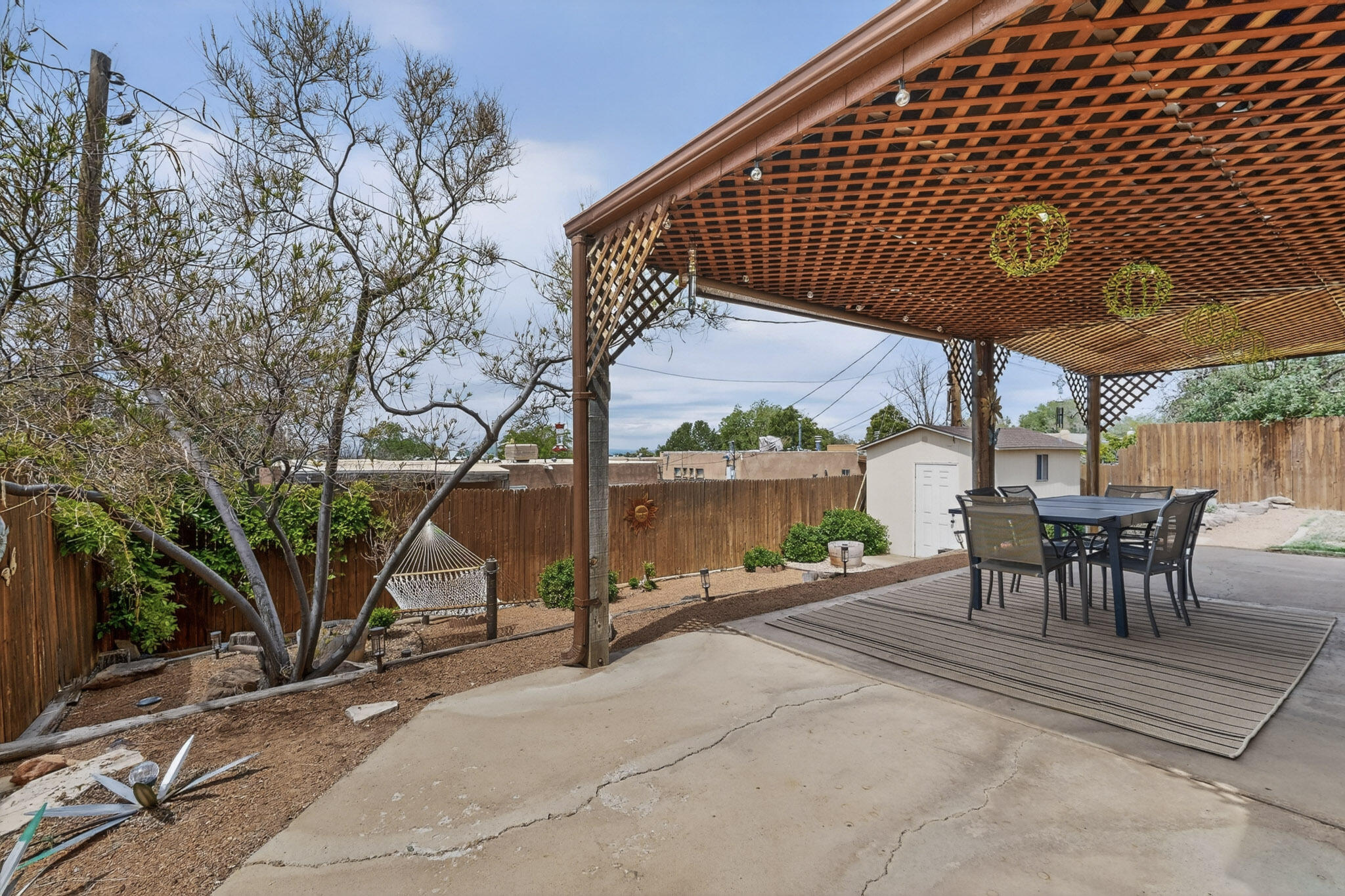 203 Monte Largo Drive NE