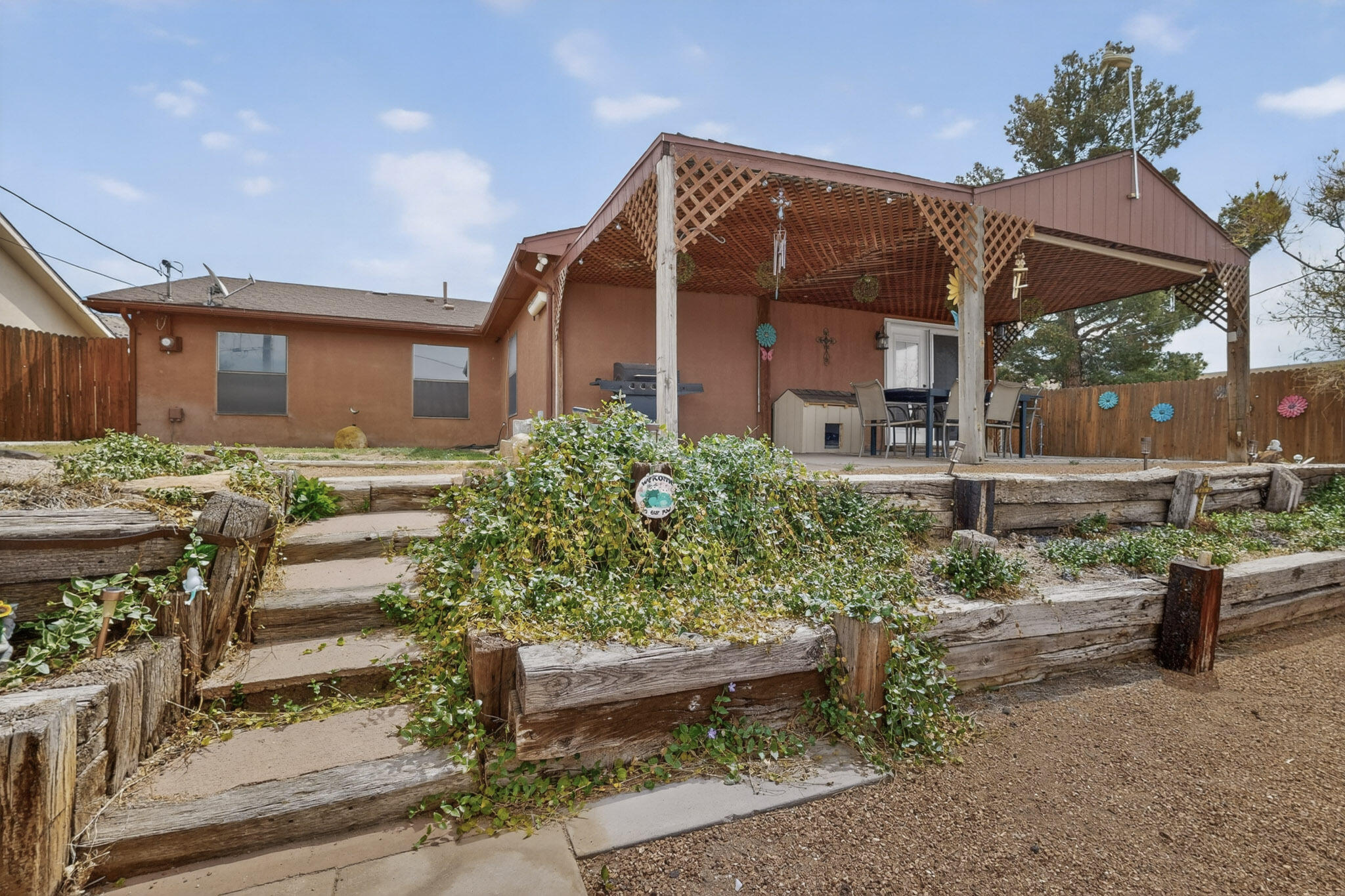 203 Monte Largo Drive NE