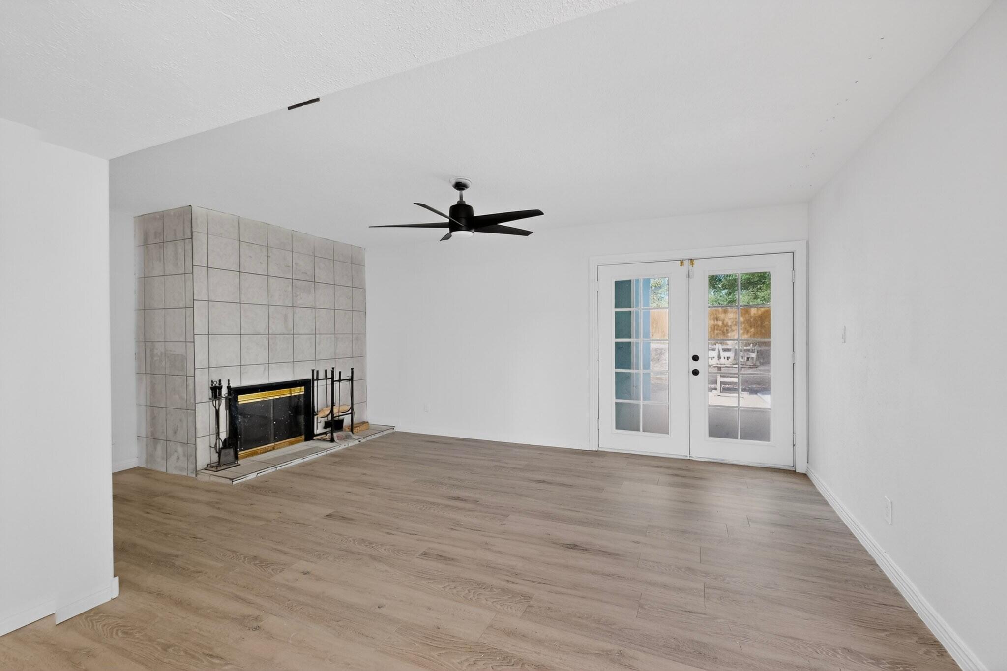 5652 Camino Canada NW