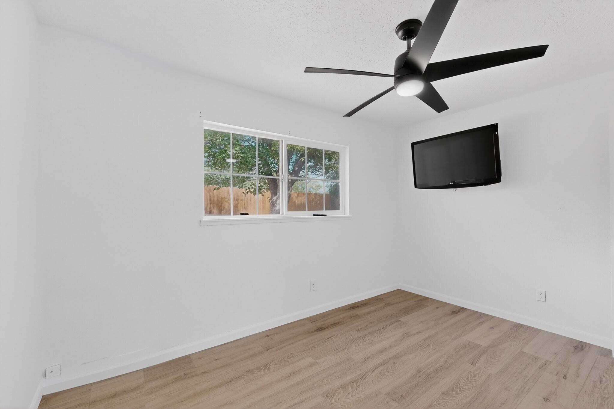 5652 Camino Canada NW
