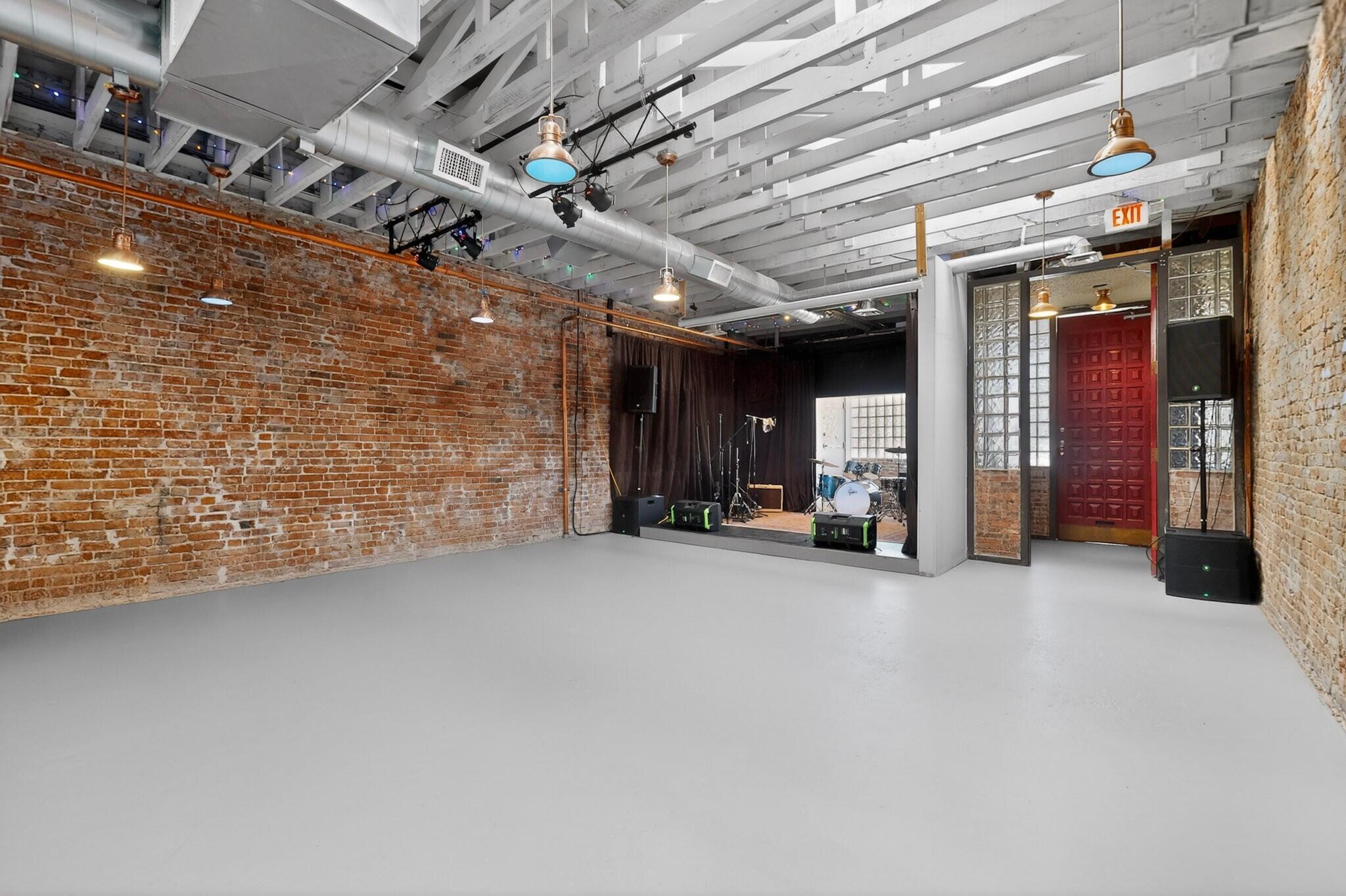 313 Gold Avenue SW