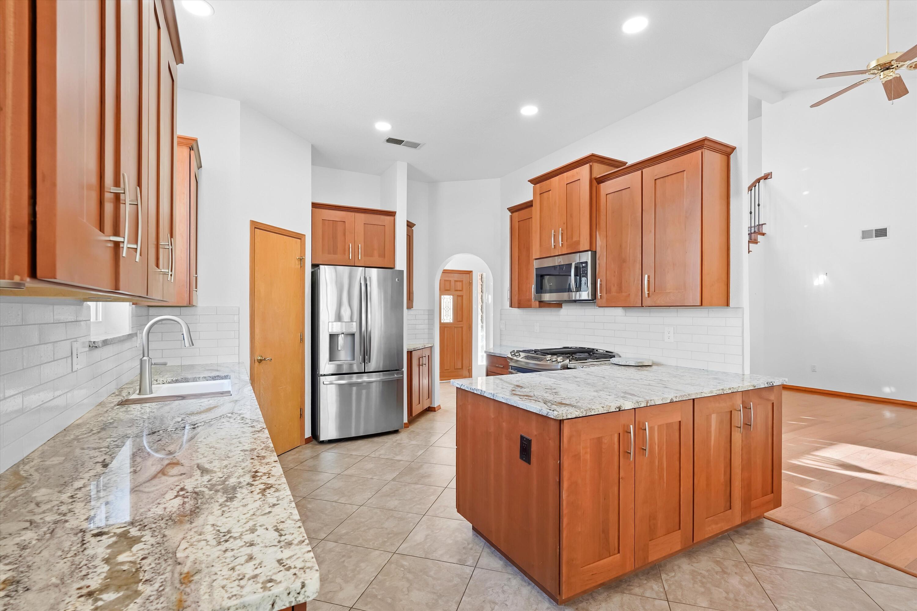 7455 Carson Trail NW