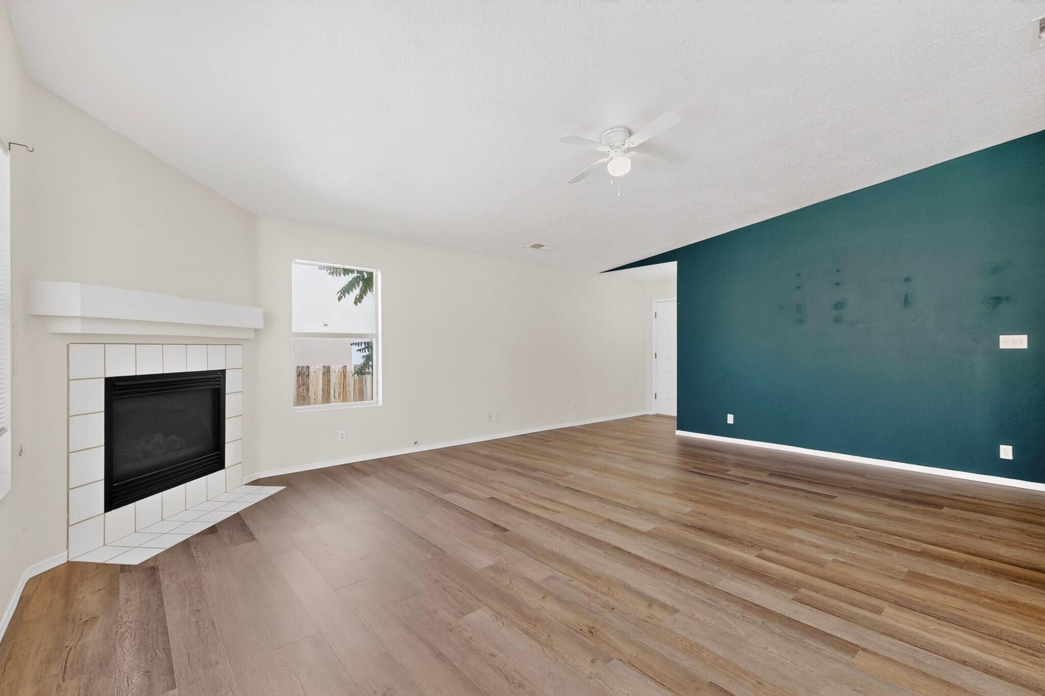 8310 Rancho Paraiso NW