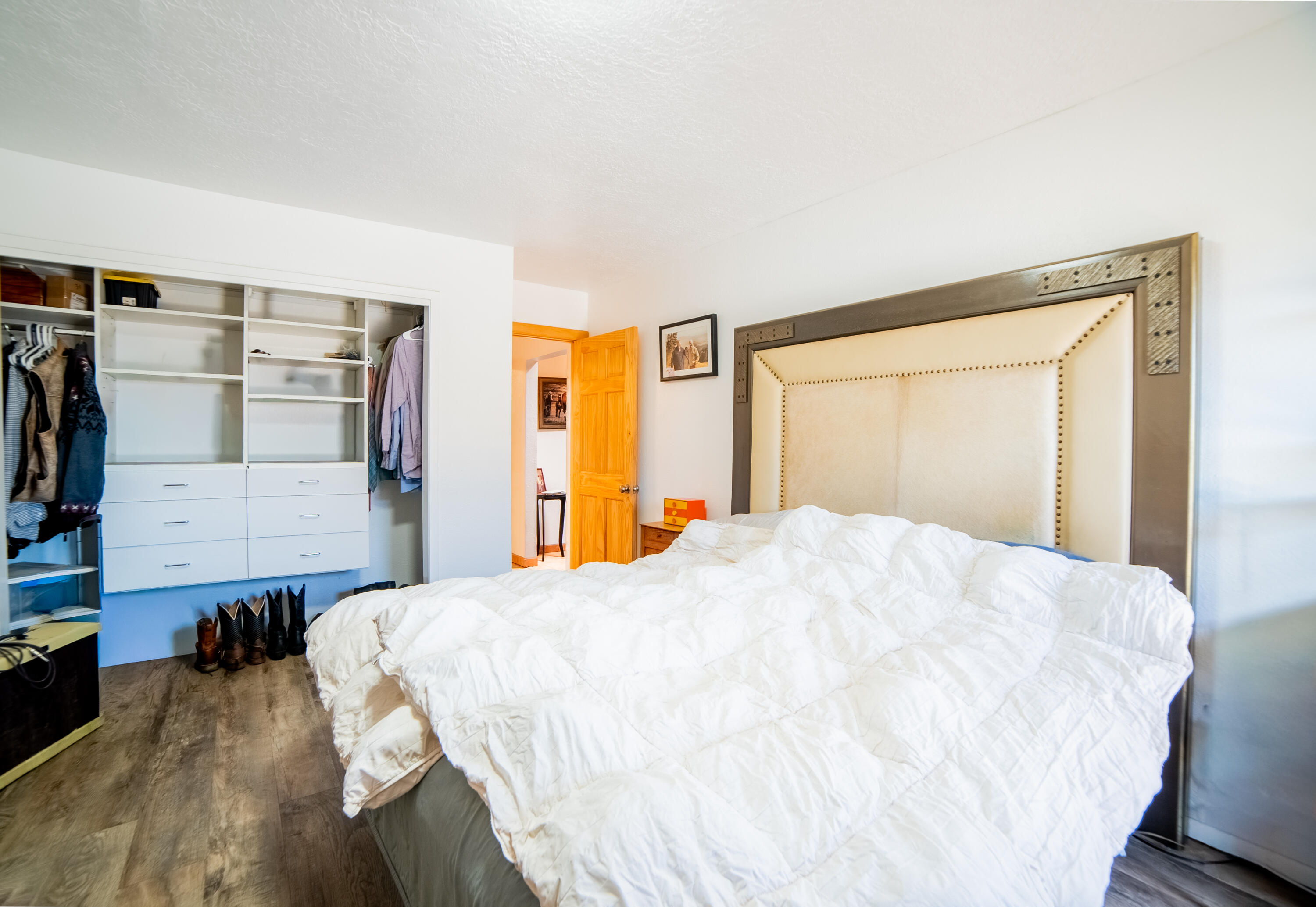 1407 Borrego