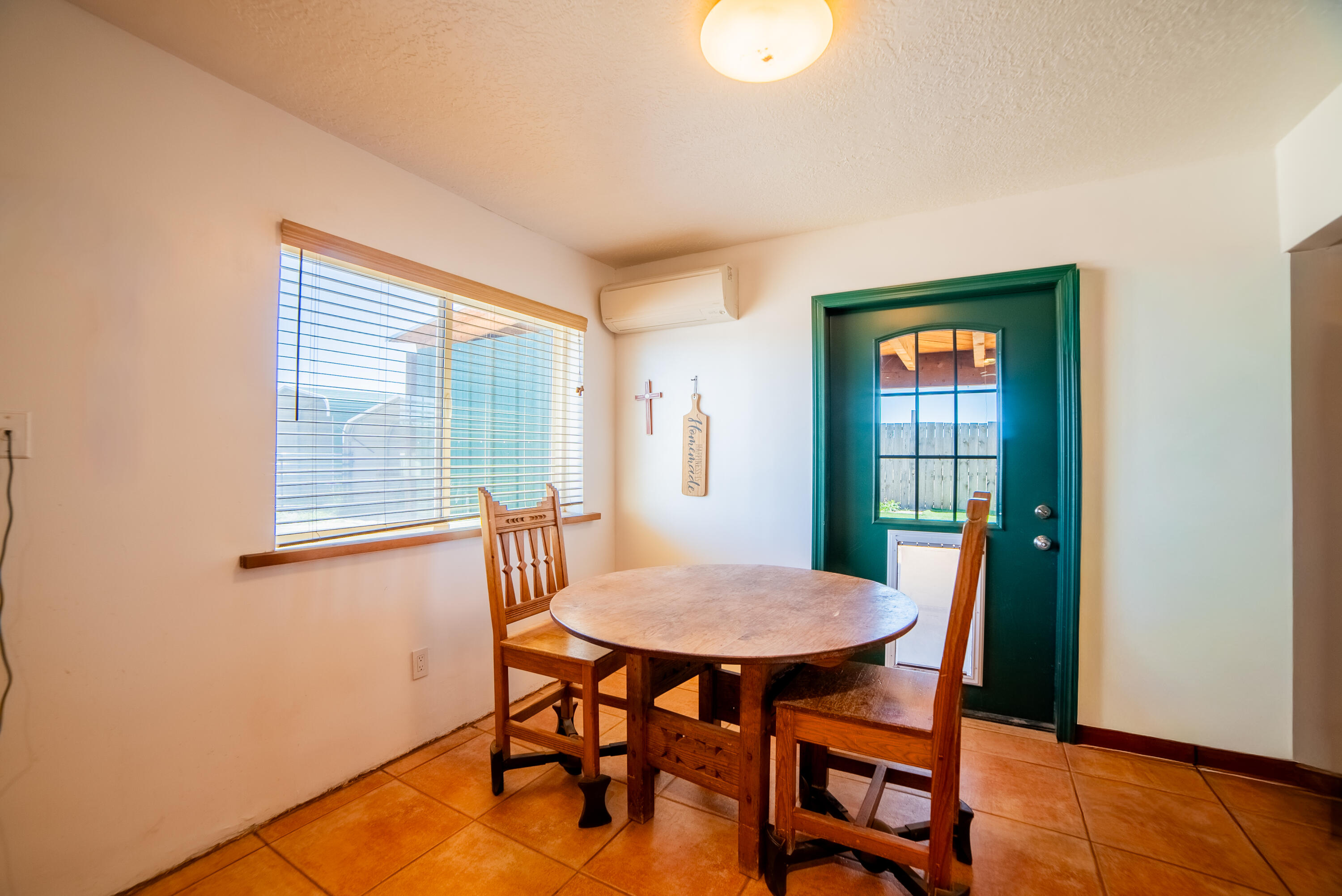 1407 Borrego