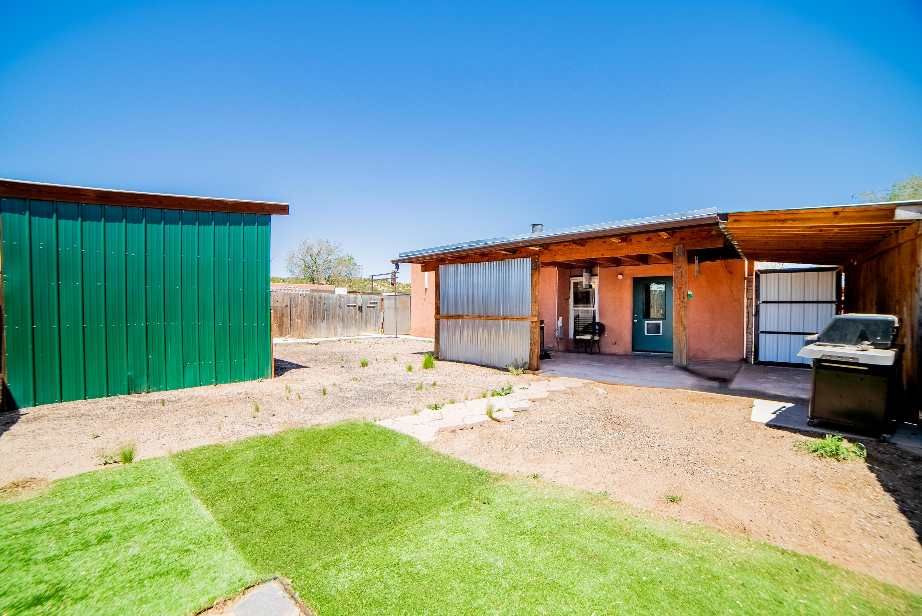 1407 Borrego