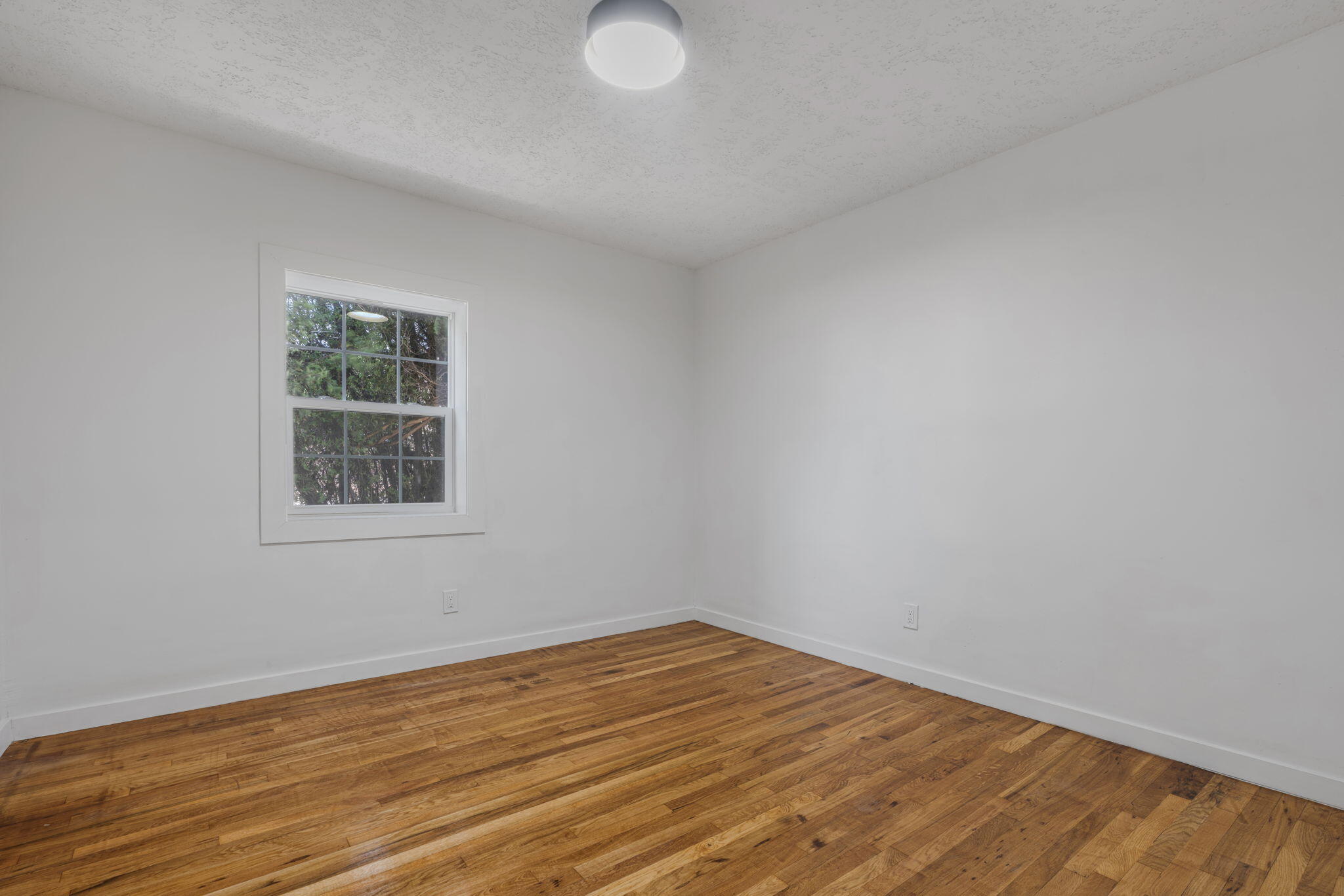 219 Solano Drive SE
