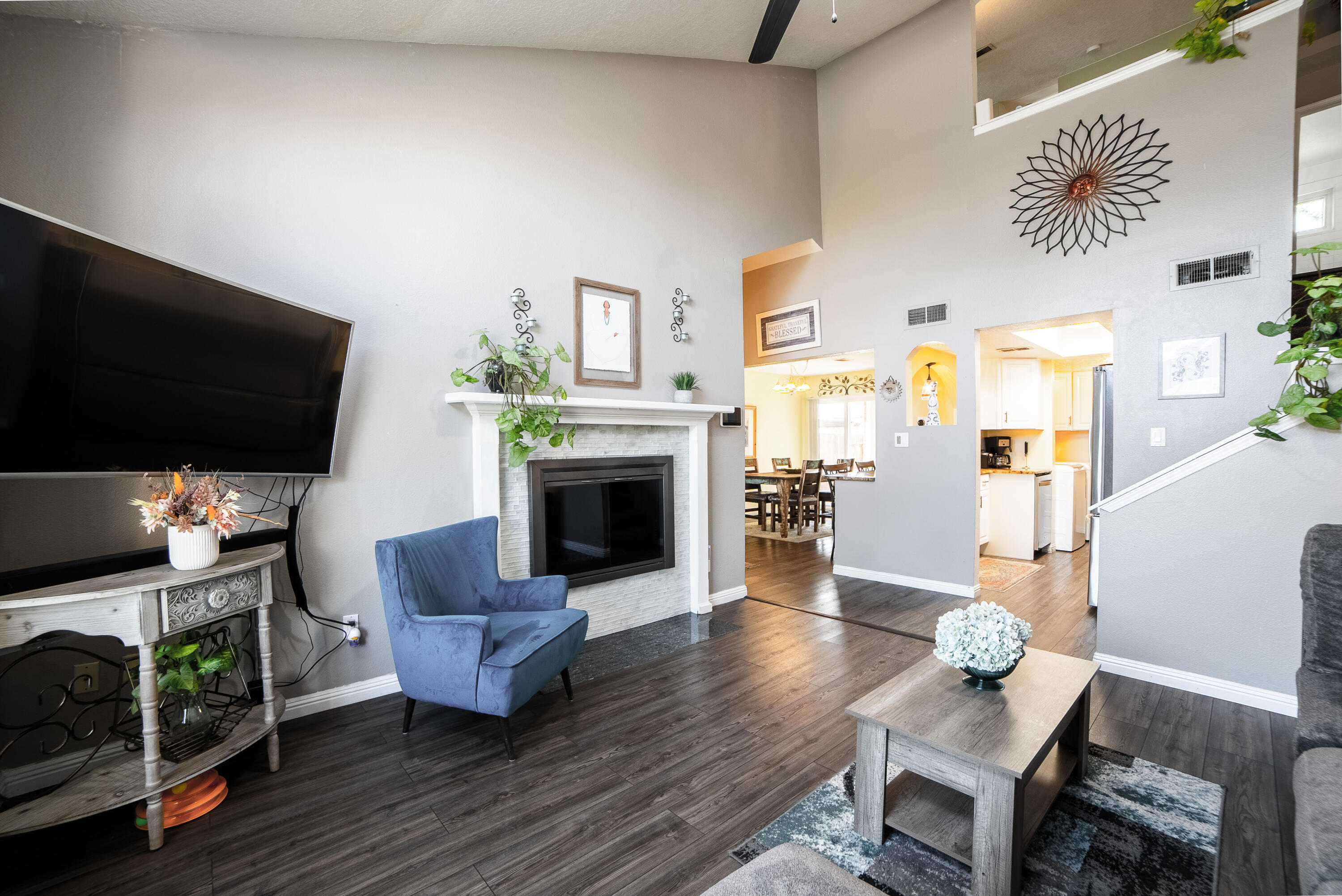 5308 Chuckwagon Trail NW