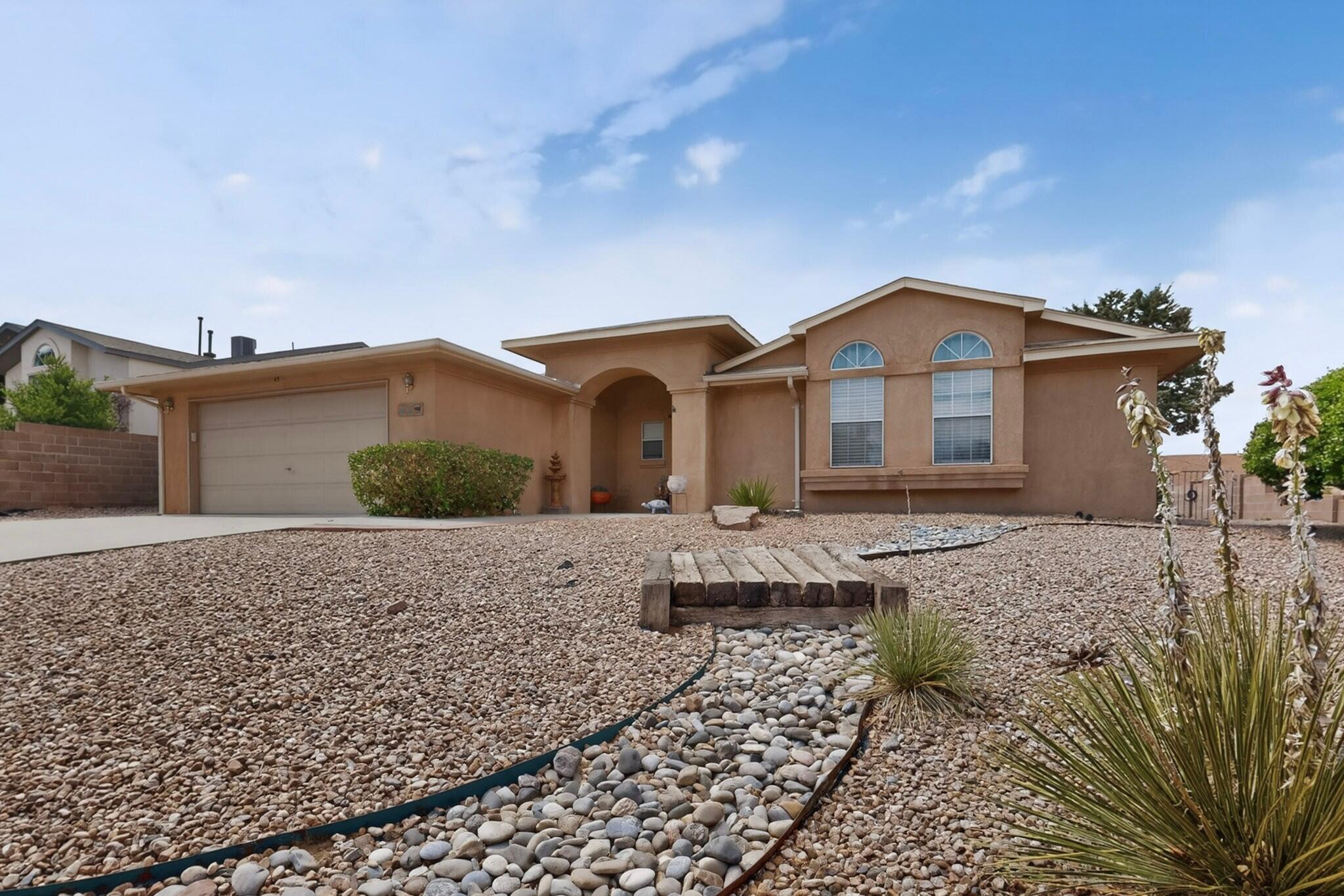 45 Castle Rock Road SE