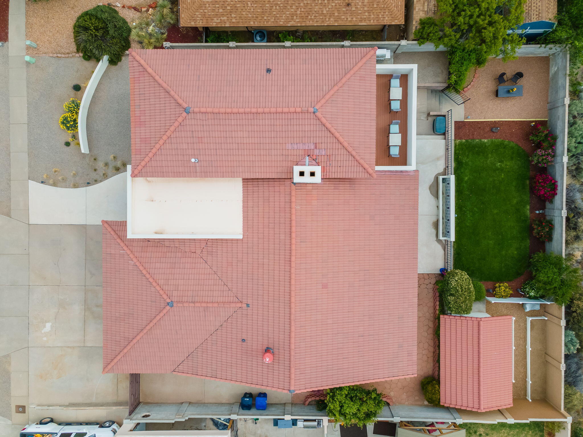 3901 Calle Pino NE