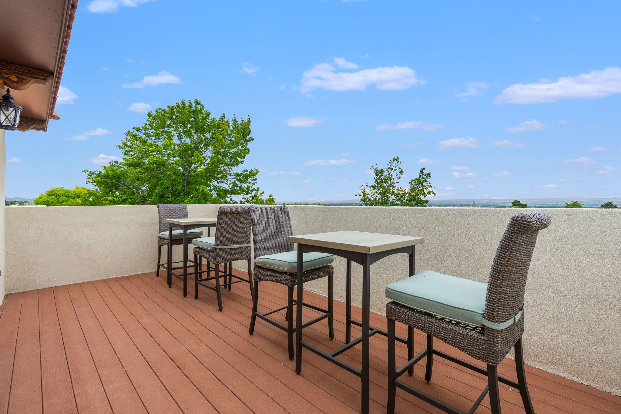 3901 Calle Pino NE