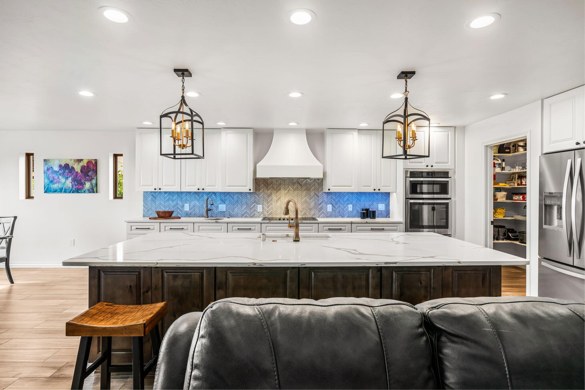 3901 Calle Pino NE
