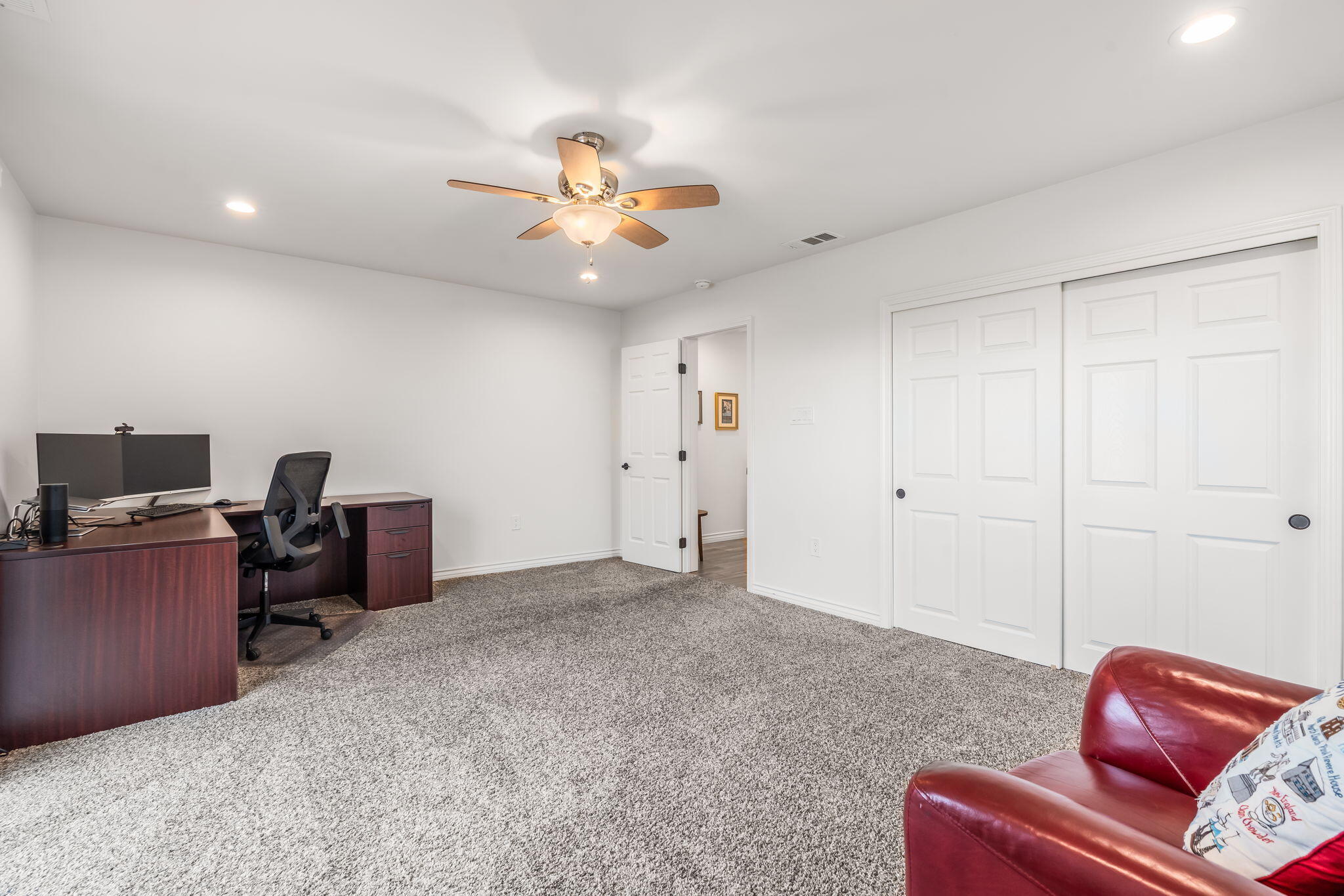 3901 Calle Pino NE