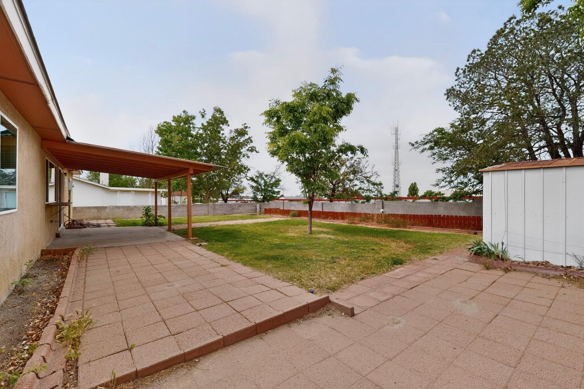 4521 Jamaica Drive NE