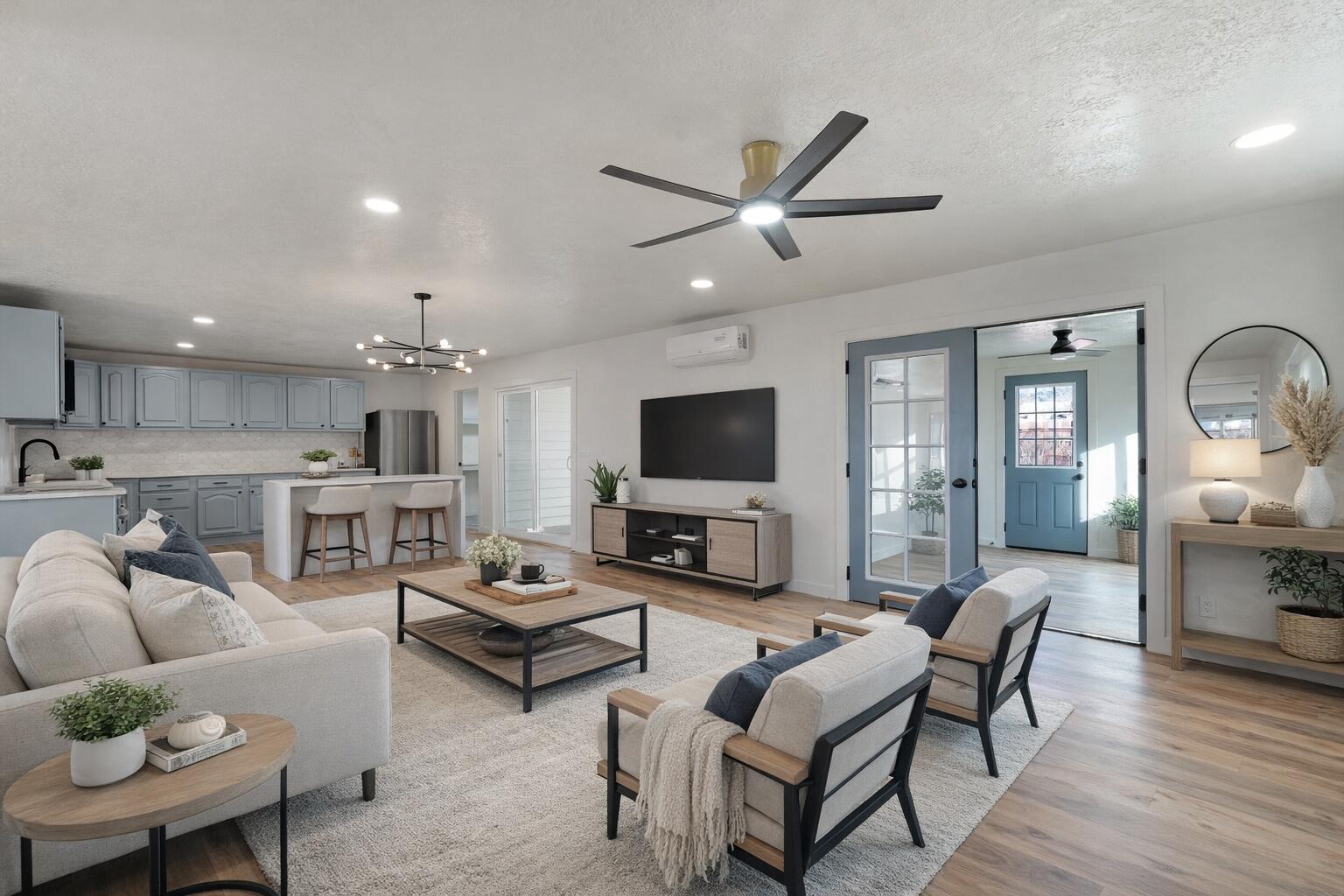 1019 Santa Clara Drive