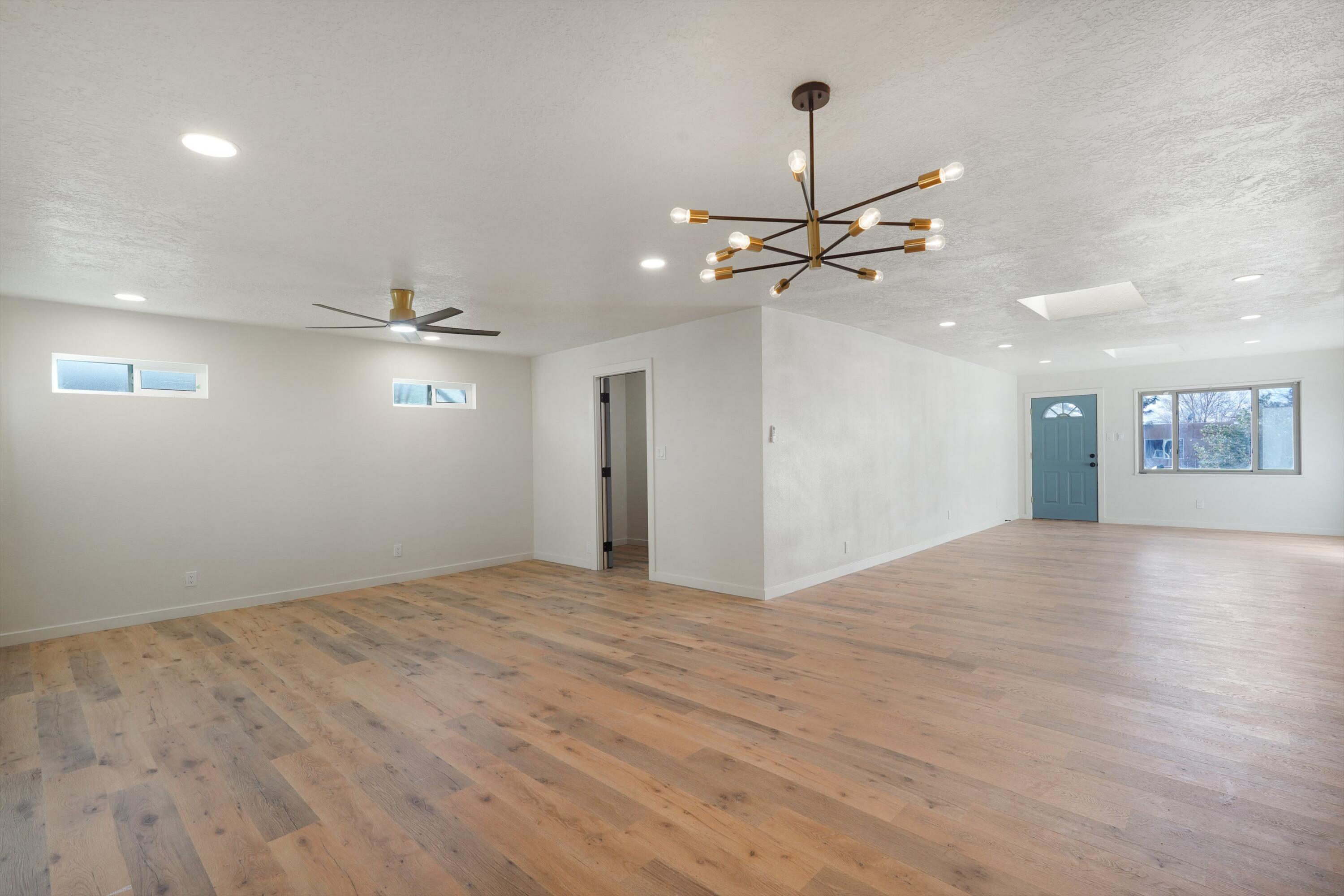 1019 Santa Clara Drive