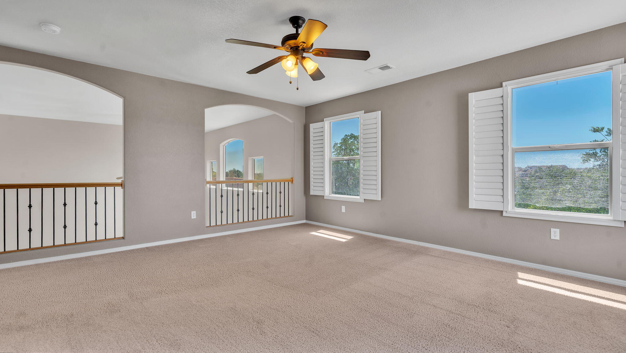1544 Peppoli Loop SE