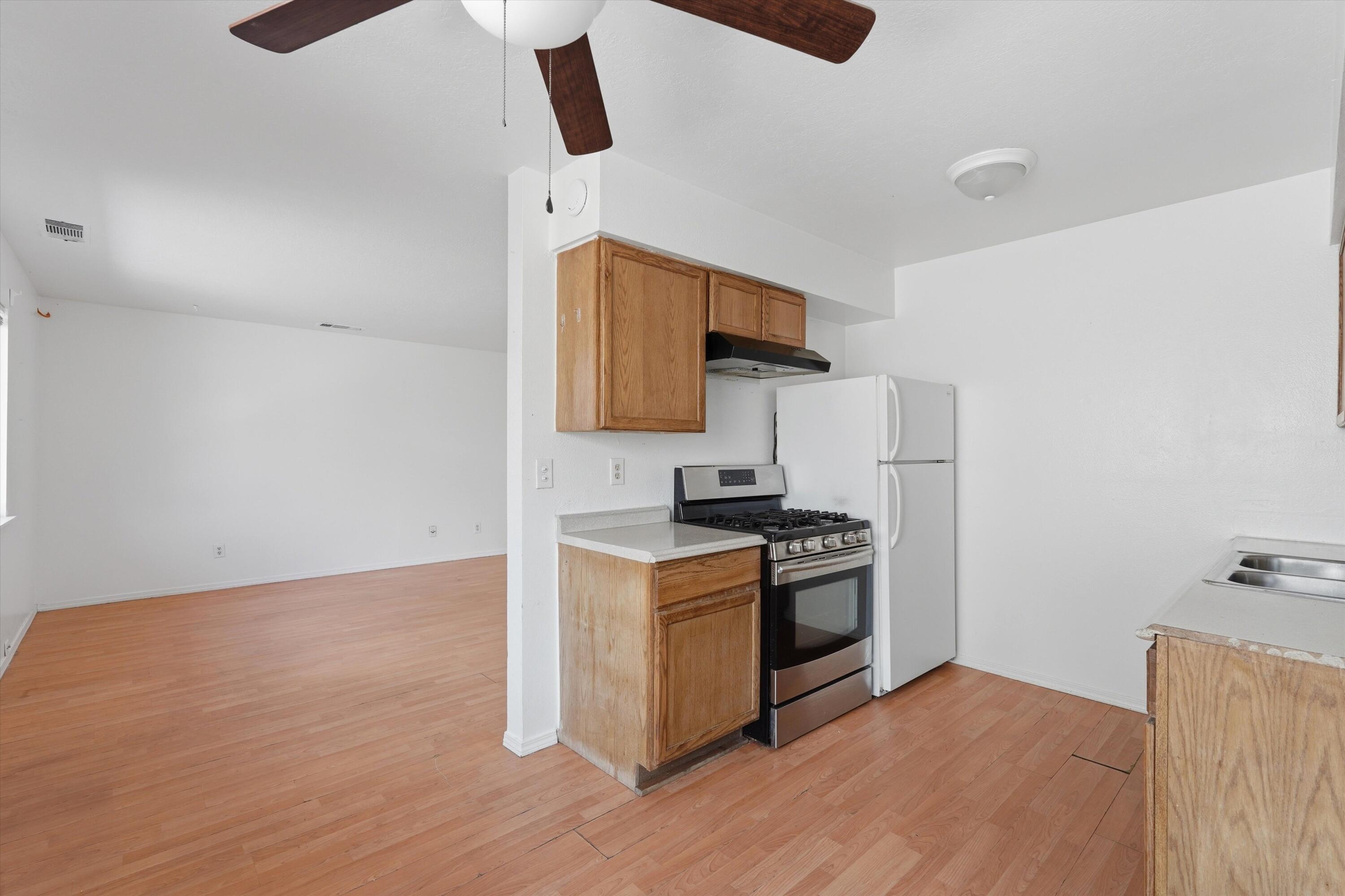 304 Vassar Drive SE