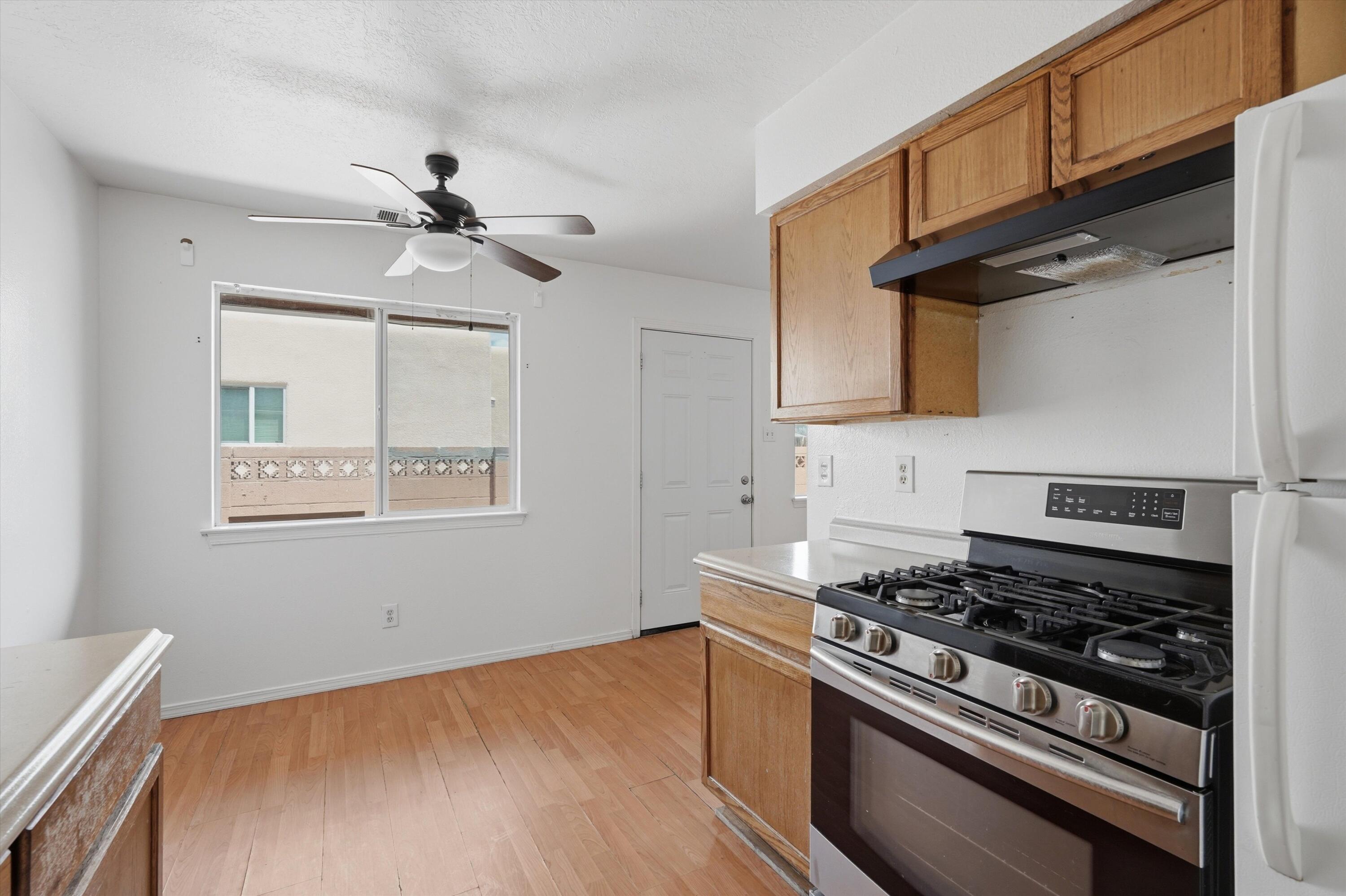 304 Vassar Drive SE