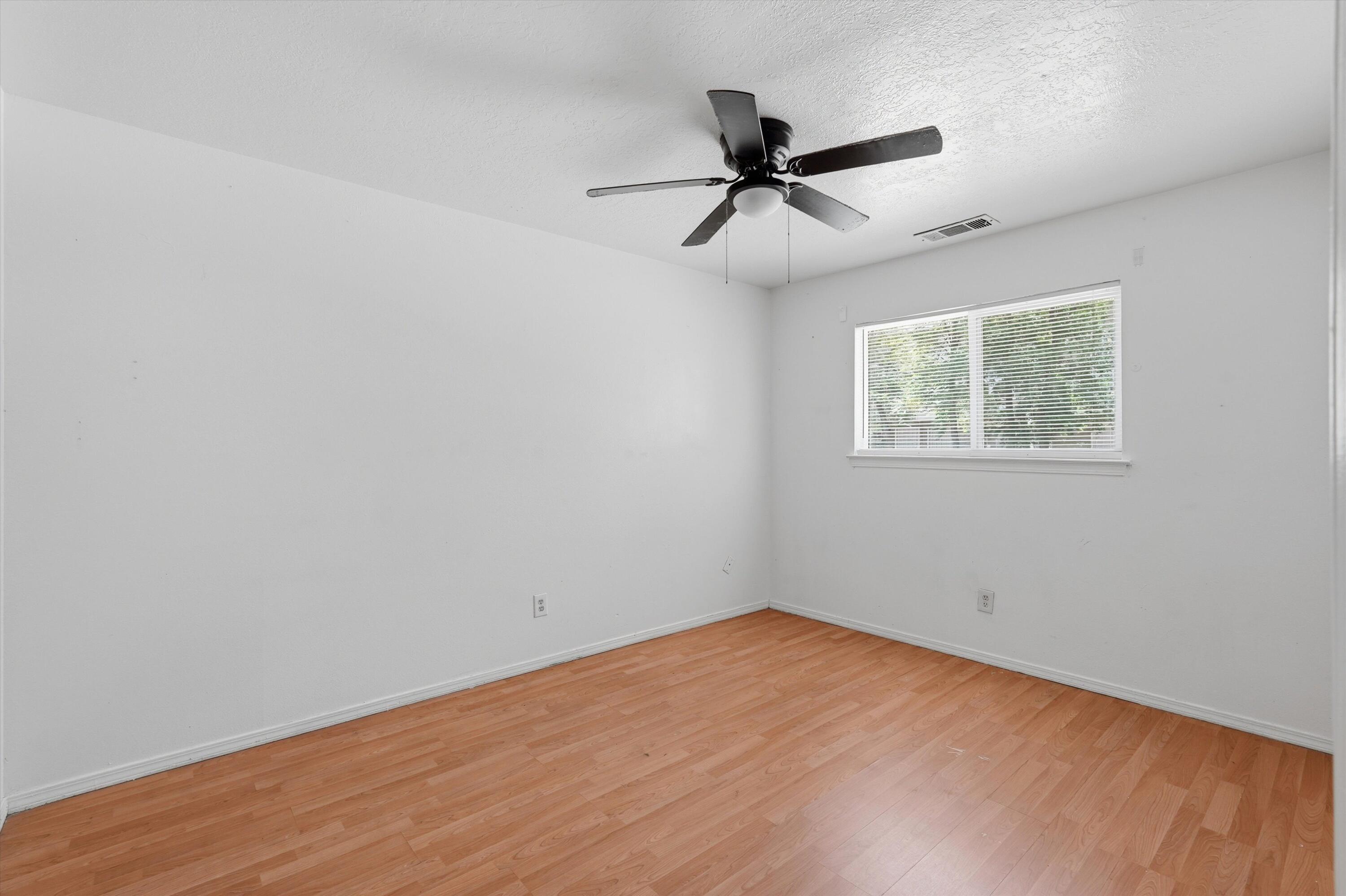304 Vassar Drive SE