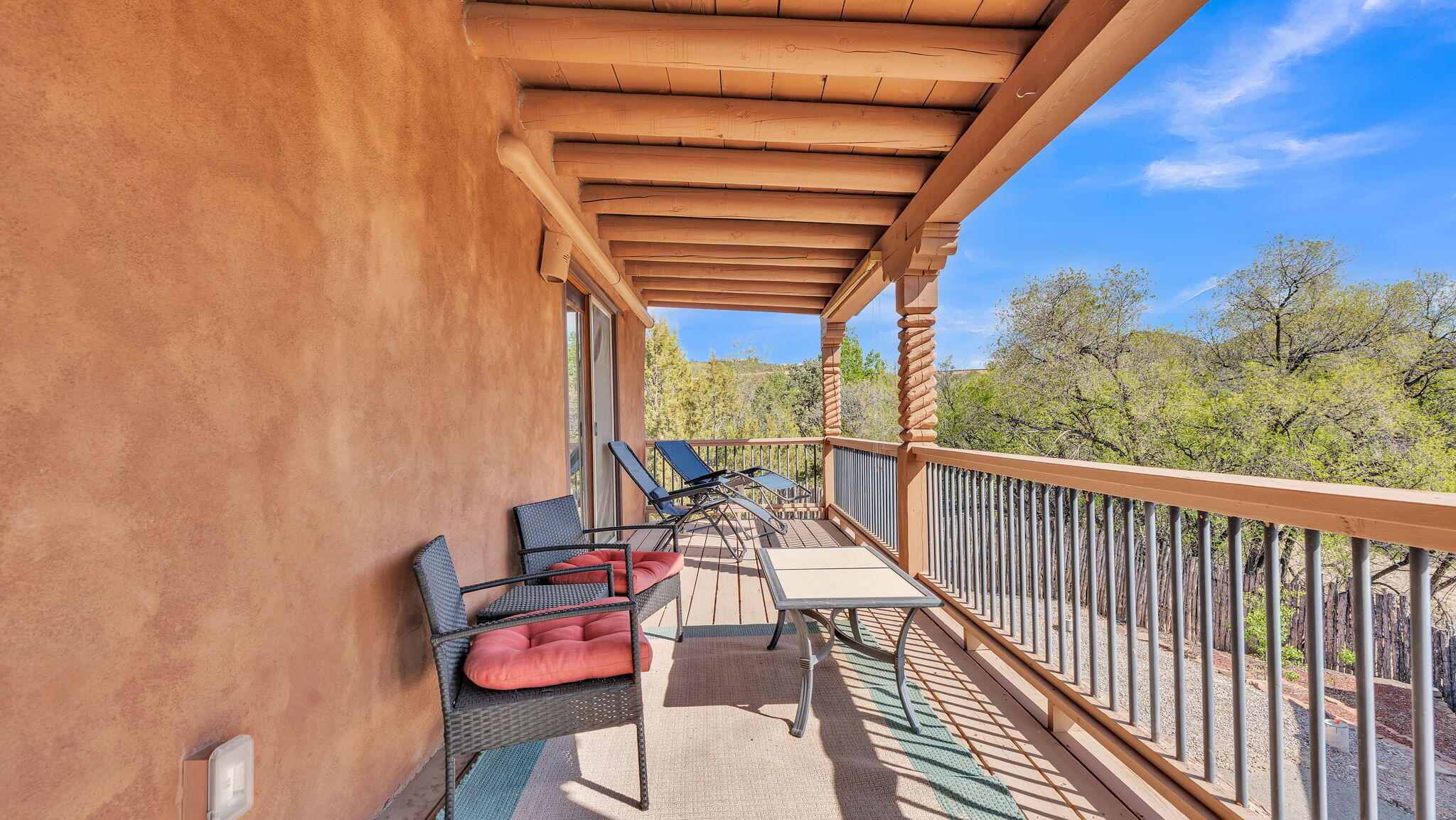 424 Apodaca Street